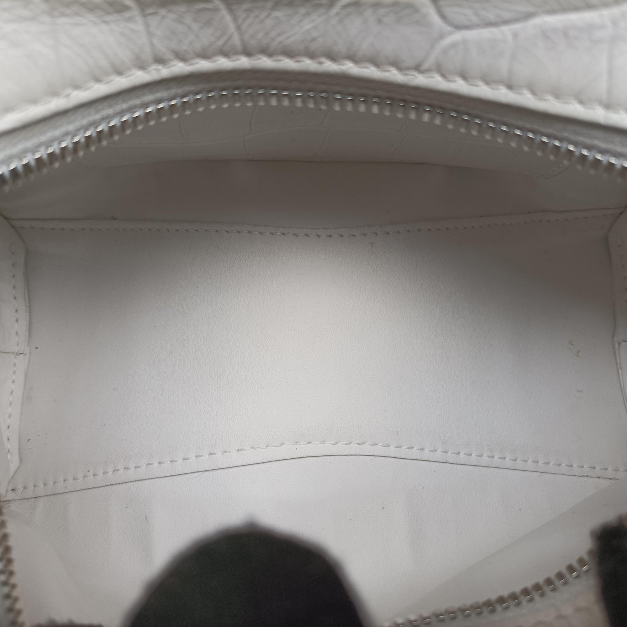 Pre-owned Balenciaga Neo Cagole XS White Leather  shoulderbag | stylenewstar