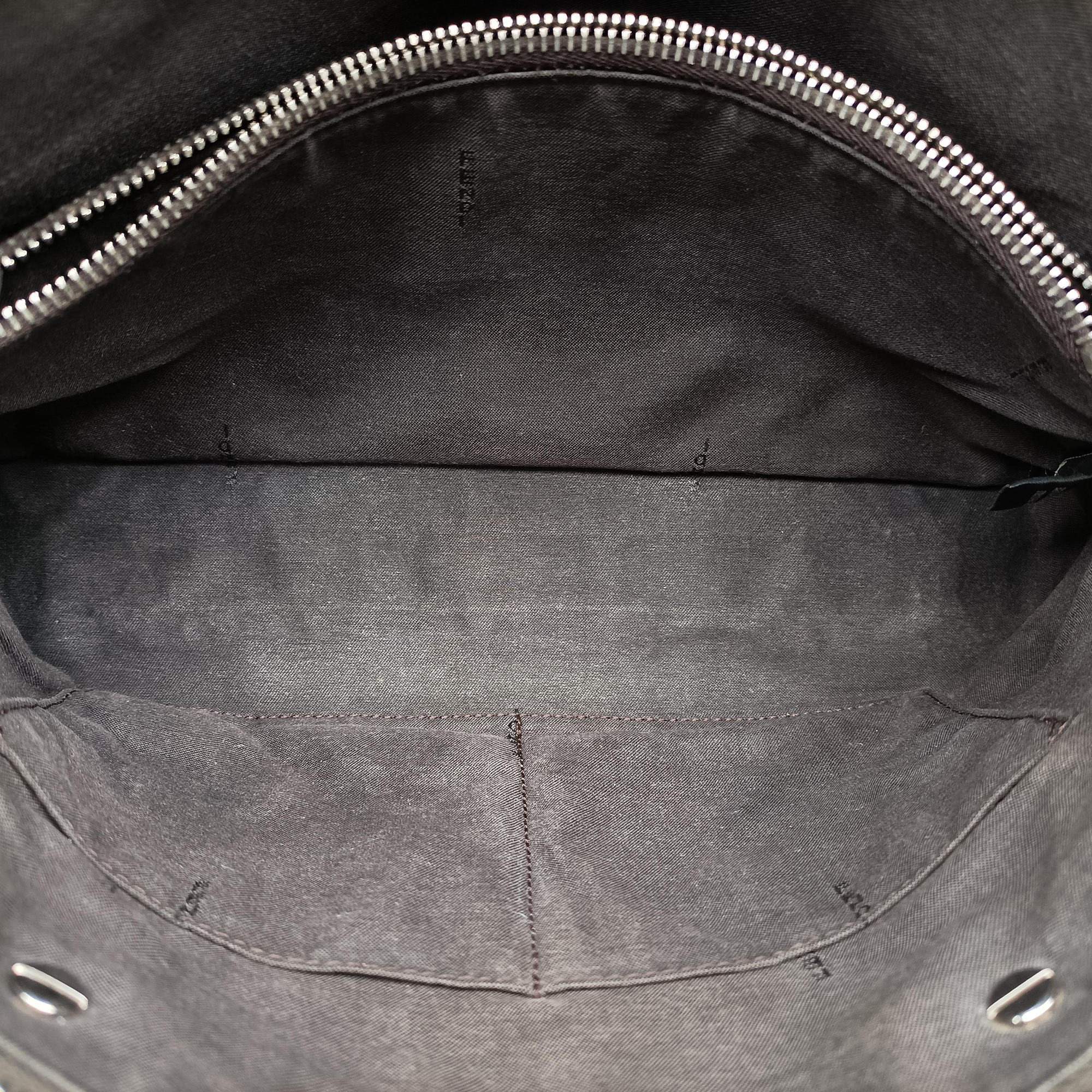 Secondhand Fendi By The Way Gray × Blue × White Leather 8BL124 shoulderbag | stylenewstar