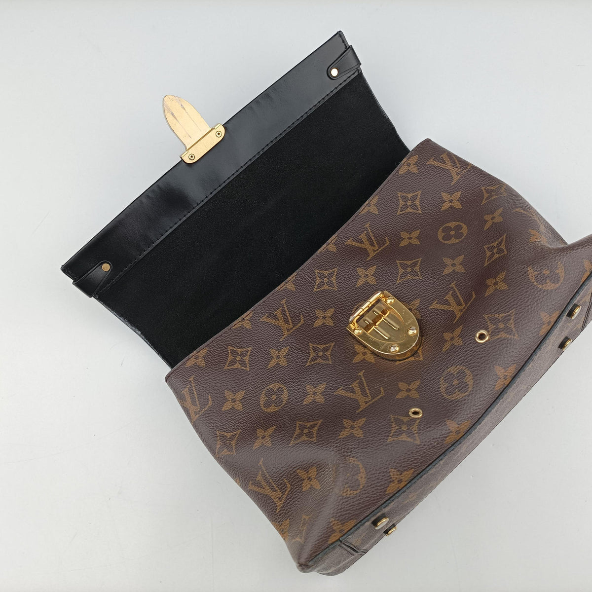 Pre-owned Louis Vuitton One-handle Flap MM brown×black Monogram Canvas×calf leather M43125 handbag | stylenewstar
