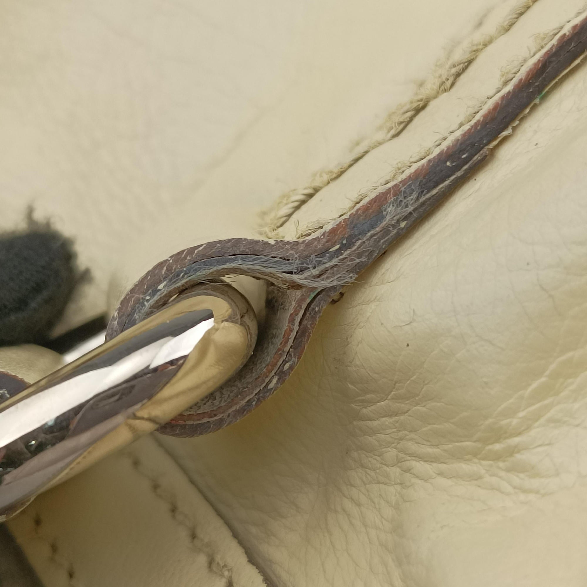 Secondhand Gucci Sherry Line Beige Leather 181485 handbag | stylenewstar