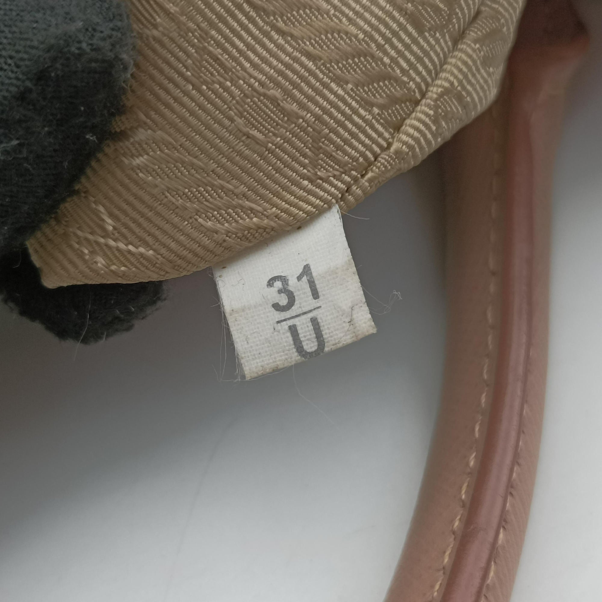 Secondhand Prada Galleria Pink SAFFIANO Leather BN1786 shoulderbag | stylenewstar