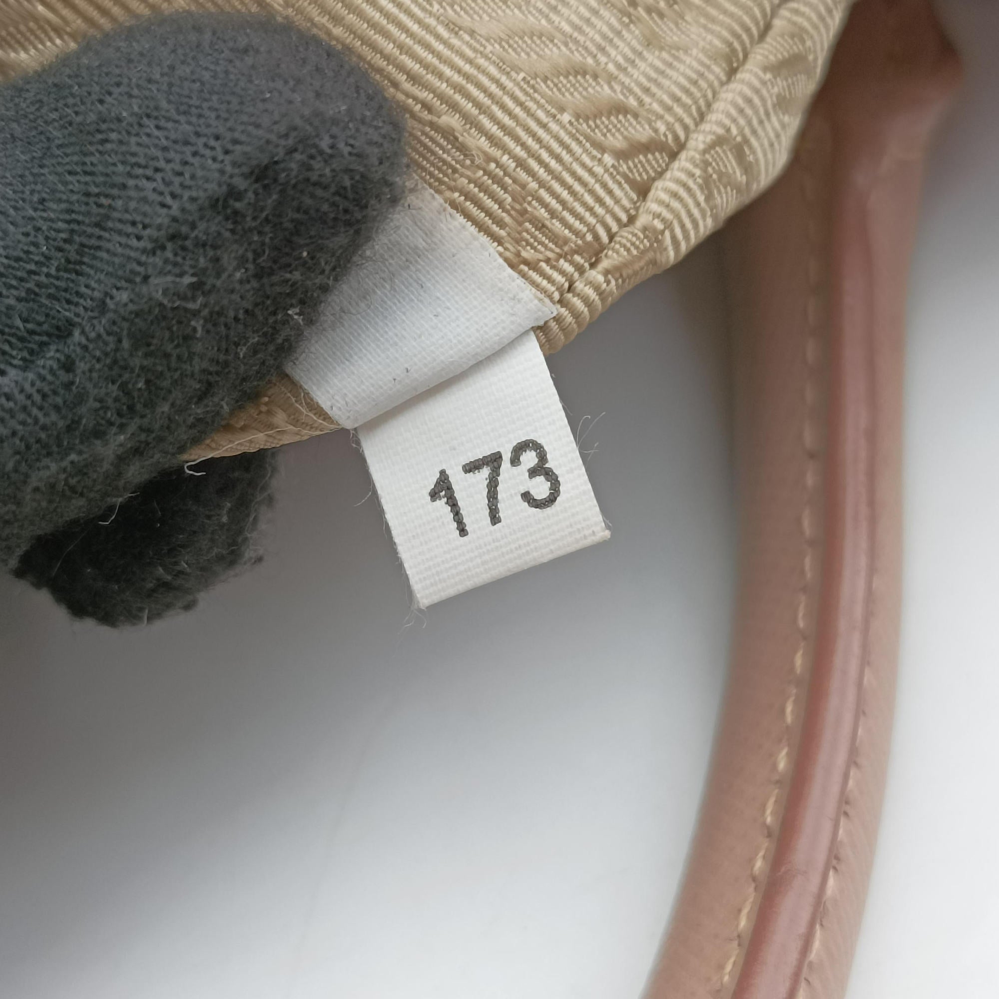Secondhand Prada Galleria Pink SAFFIANO Leather BN1786 shoulderbag | stylenewstar