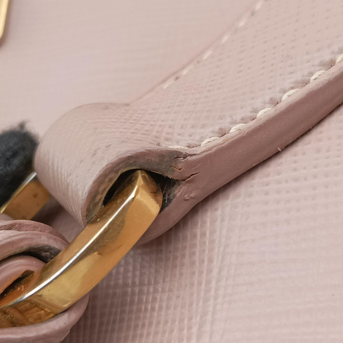 Secondhand Prada Galleria Pink SAFFIANO Leather BN1786 shoulderbag | stylenewstar