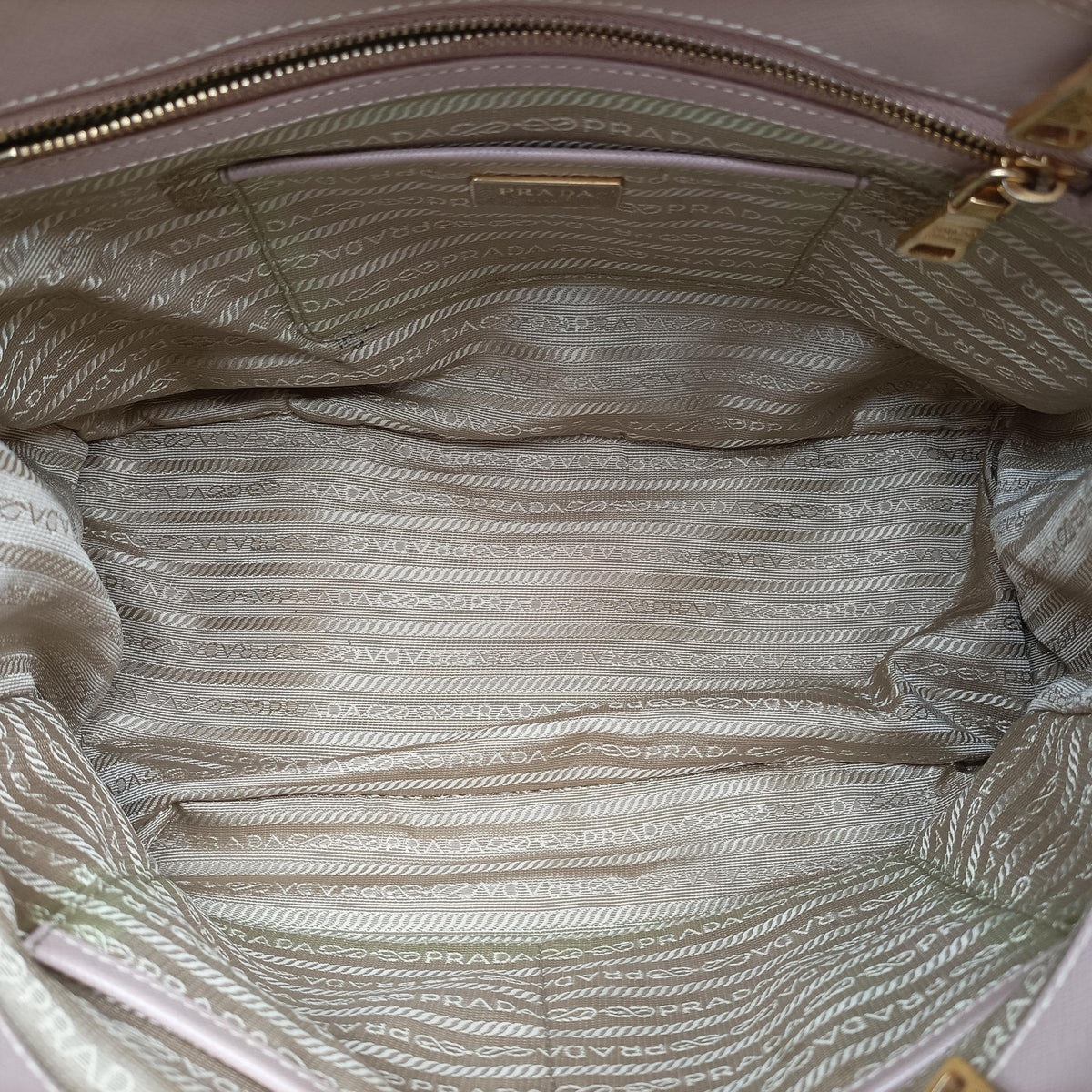 Secondhand Prada Galleria Pink SAFFIANO Leather BN1786 shoulderbag | stylenewstar