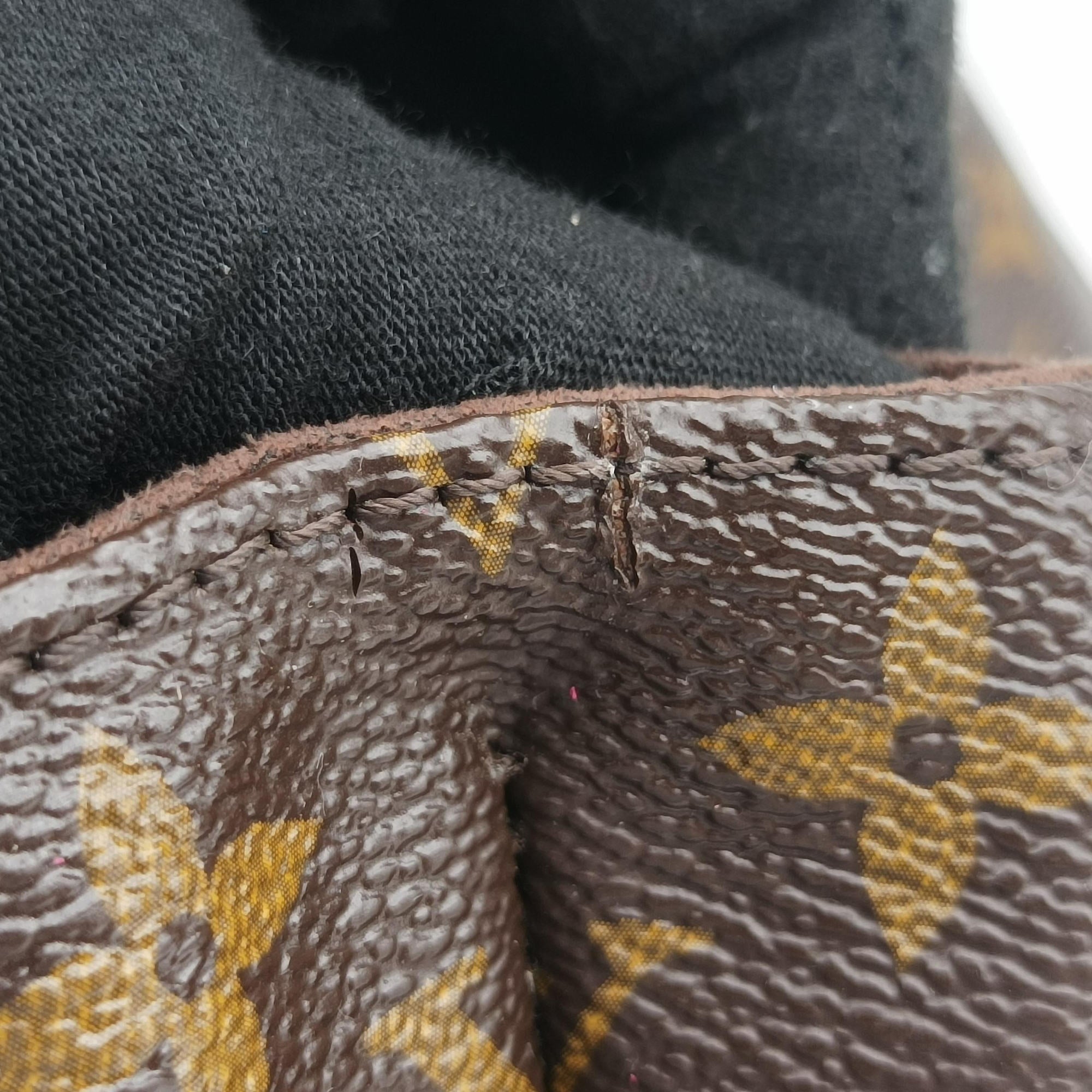 Vintage Louis Vuitton Pochette Metis MM Brown Monogram Canvas M44875 shoulderbag | stylenewstar