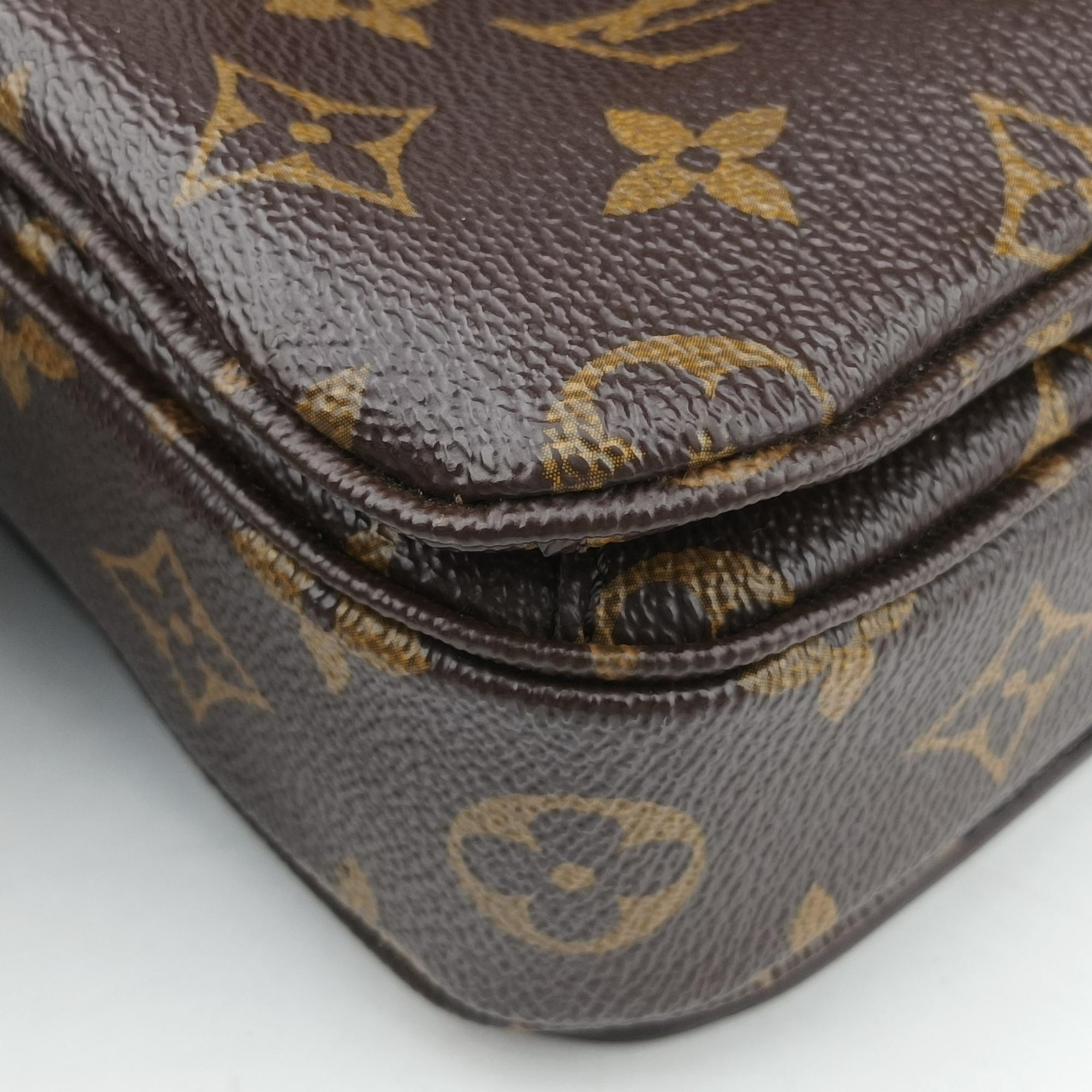 Vintage Louis Vuitton Pochette Metis MM Brown Monogram Canvas M44875 shoulderbag | stylenewstar