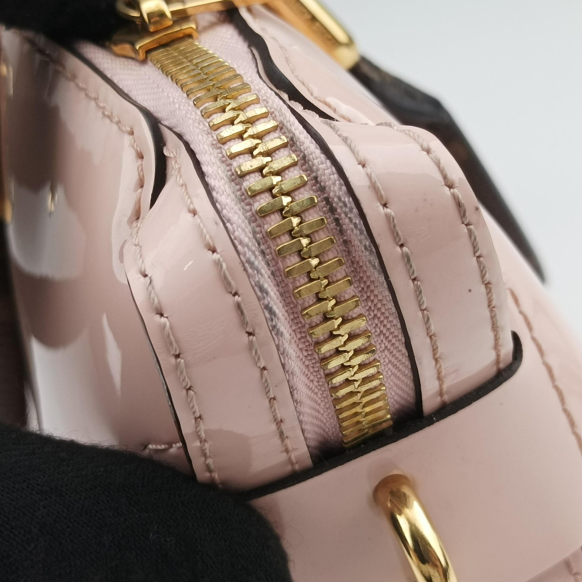 Pre-owned Louis Vuitton Tote Miroir Rose Ballerine Vernis M54639 shoulderbag | stylenewstar