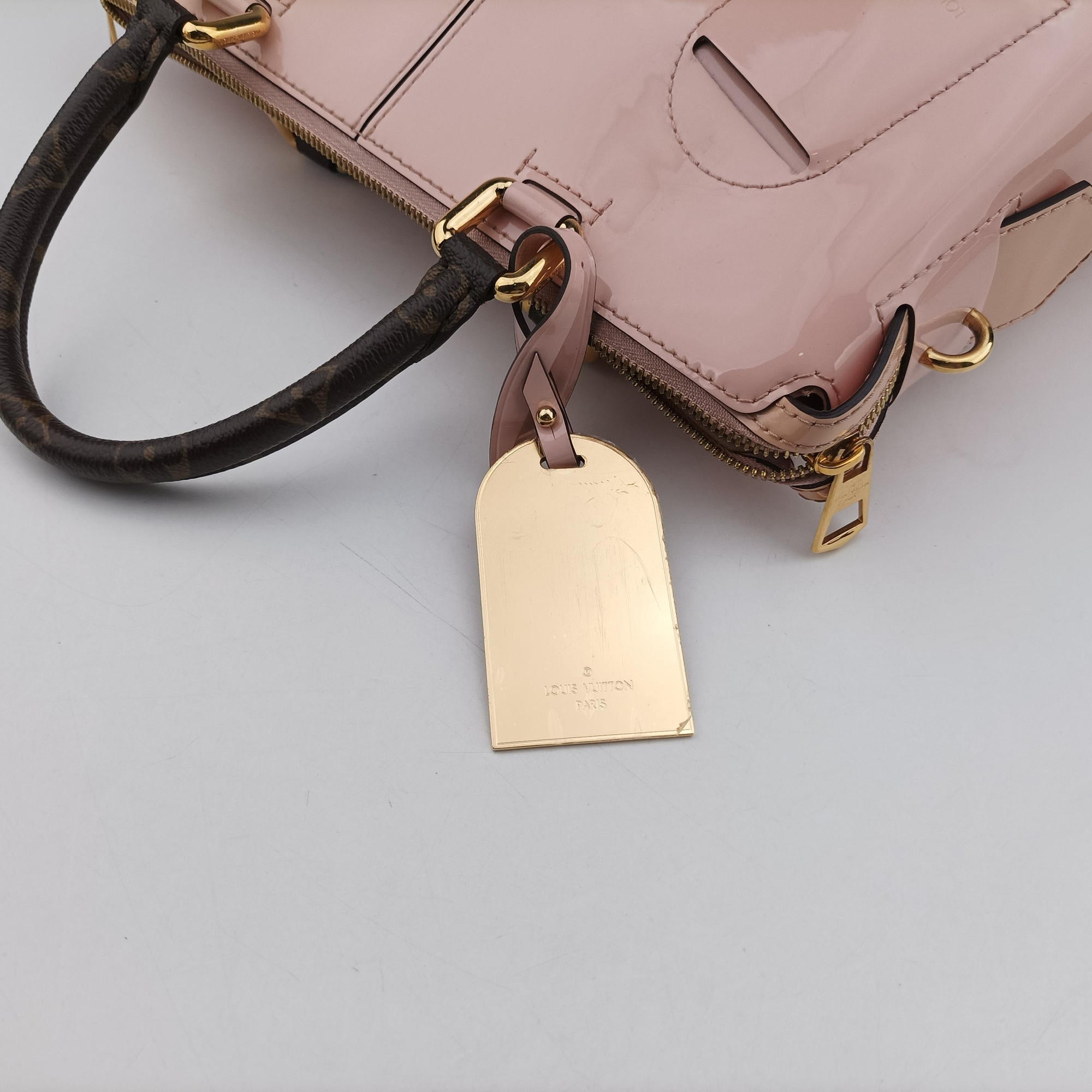 Pre-owned Louis Vuitton Tote Miroir Rose Ballerine Vernis M54639 shoulderbag | stylenewstar