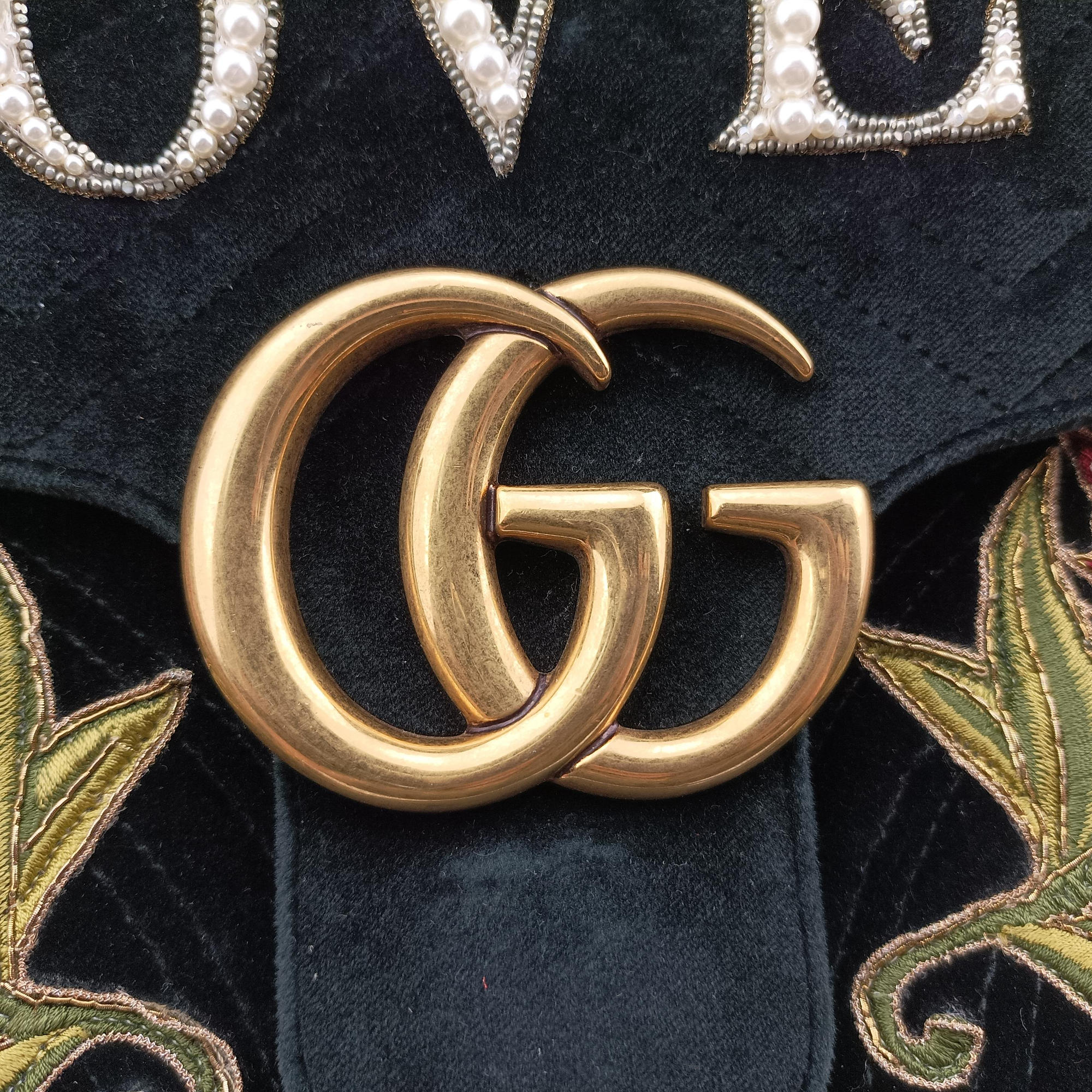 Pre-owned Gucci GG Marmont Black×Multicolour velour 443496 shoulderbag | stylenewstar