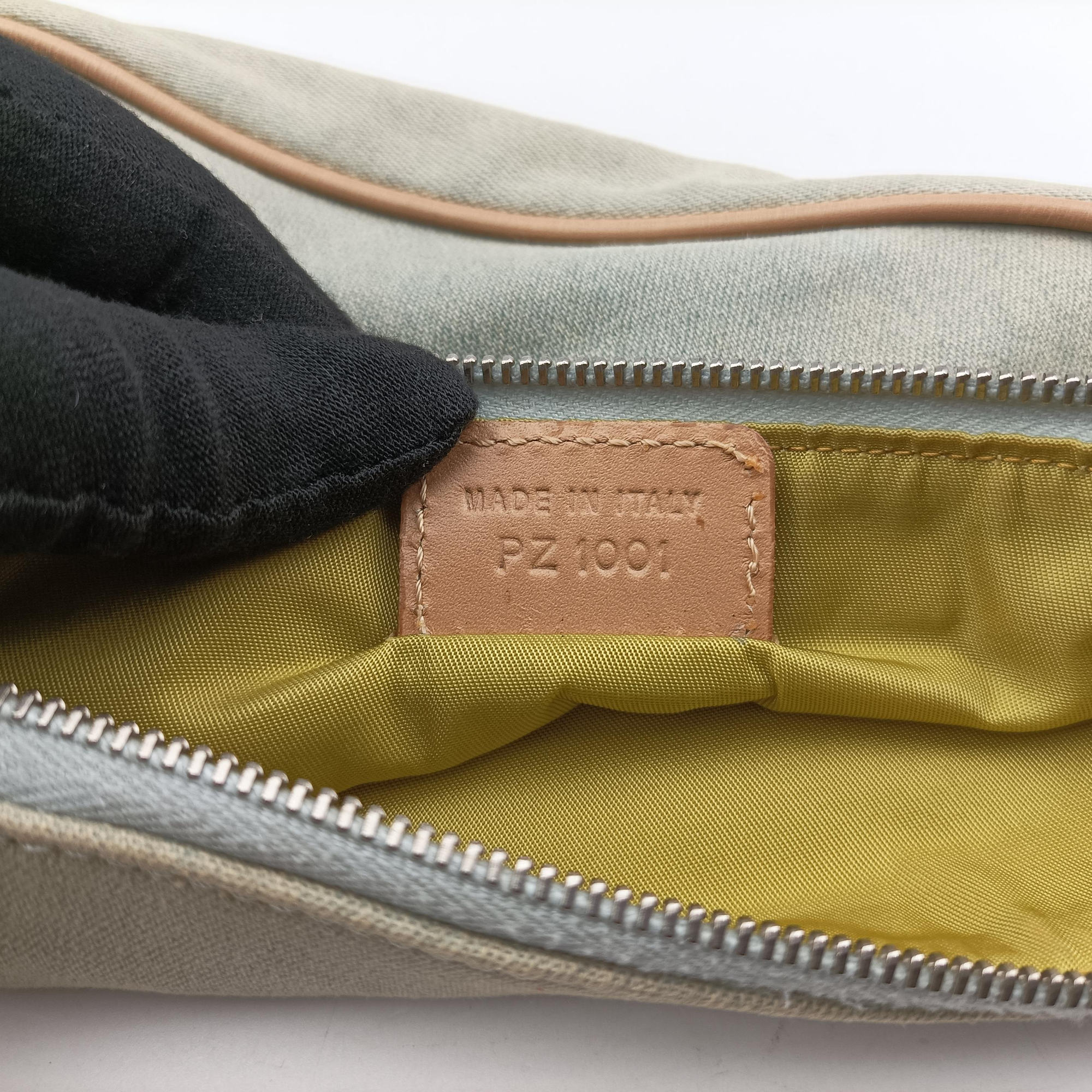Secondhand Christian Dior Saddle Blue fabric  handbag | stylenewstar