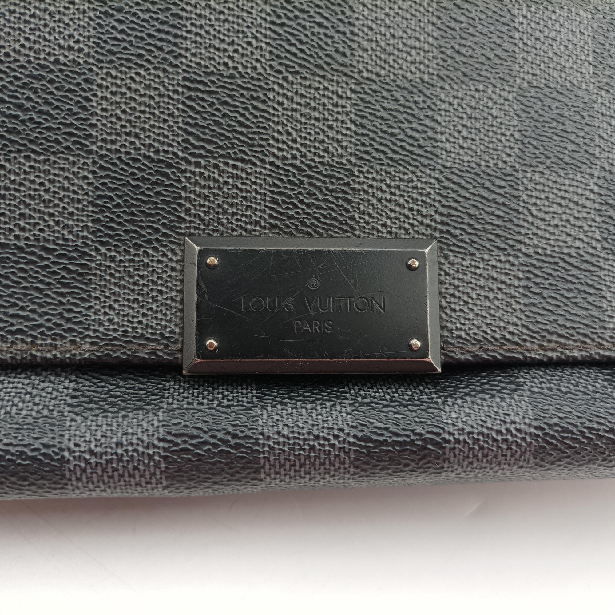 Vintage Louis Vuitton DANIEL MM Noir Damier GRAPHITE N58029 shoulderbag | stylenewstar