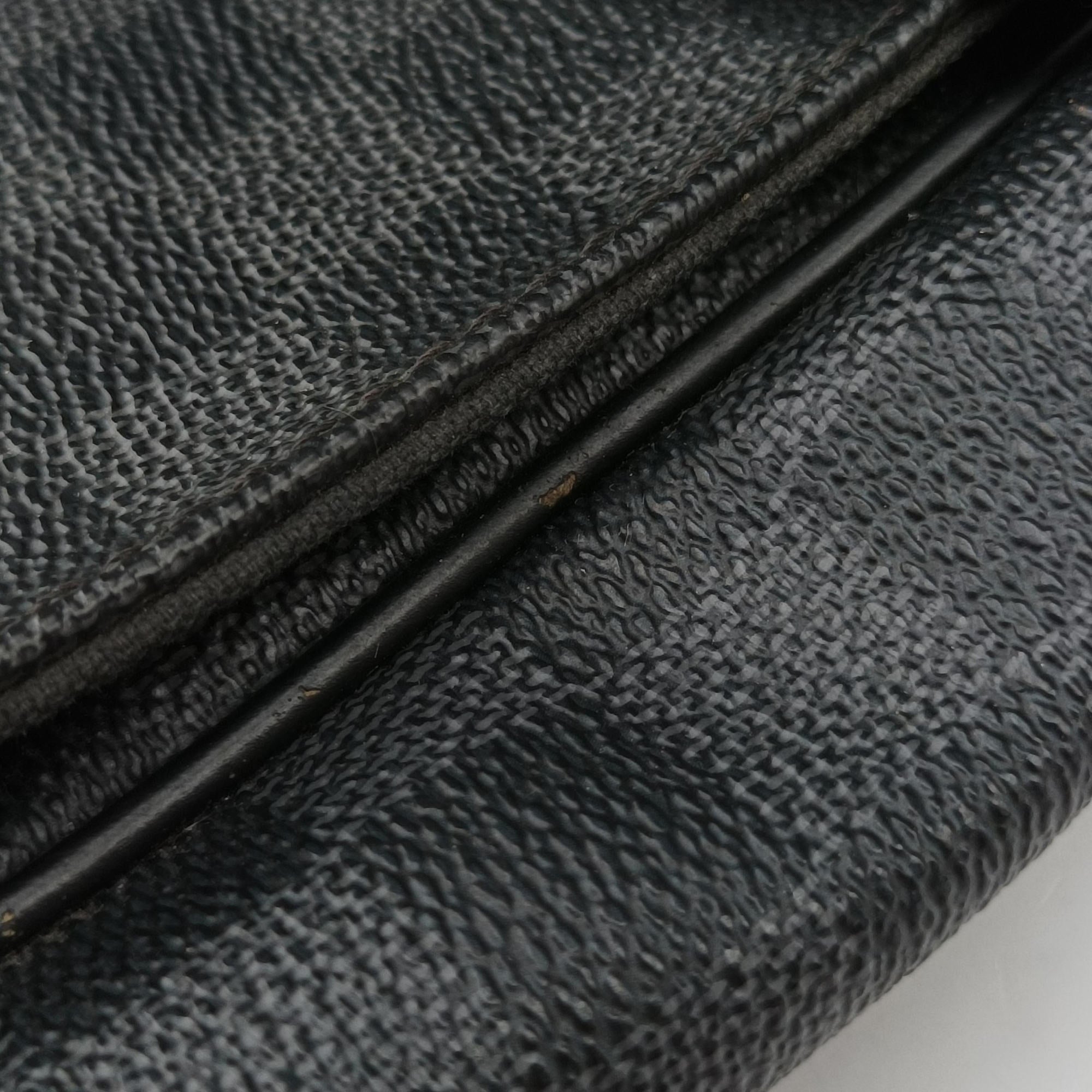 Vintage Louis Vuitton DANIEL MM Noir Damier GRAPHITE N58029 shoulderbag | stylenewstar
