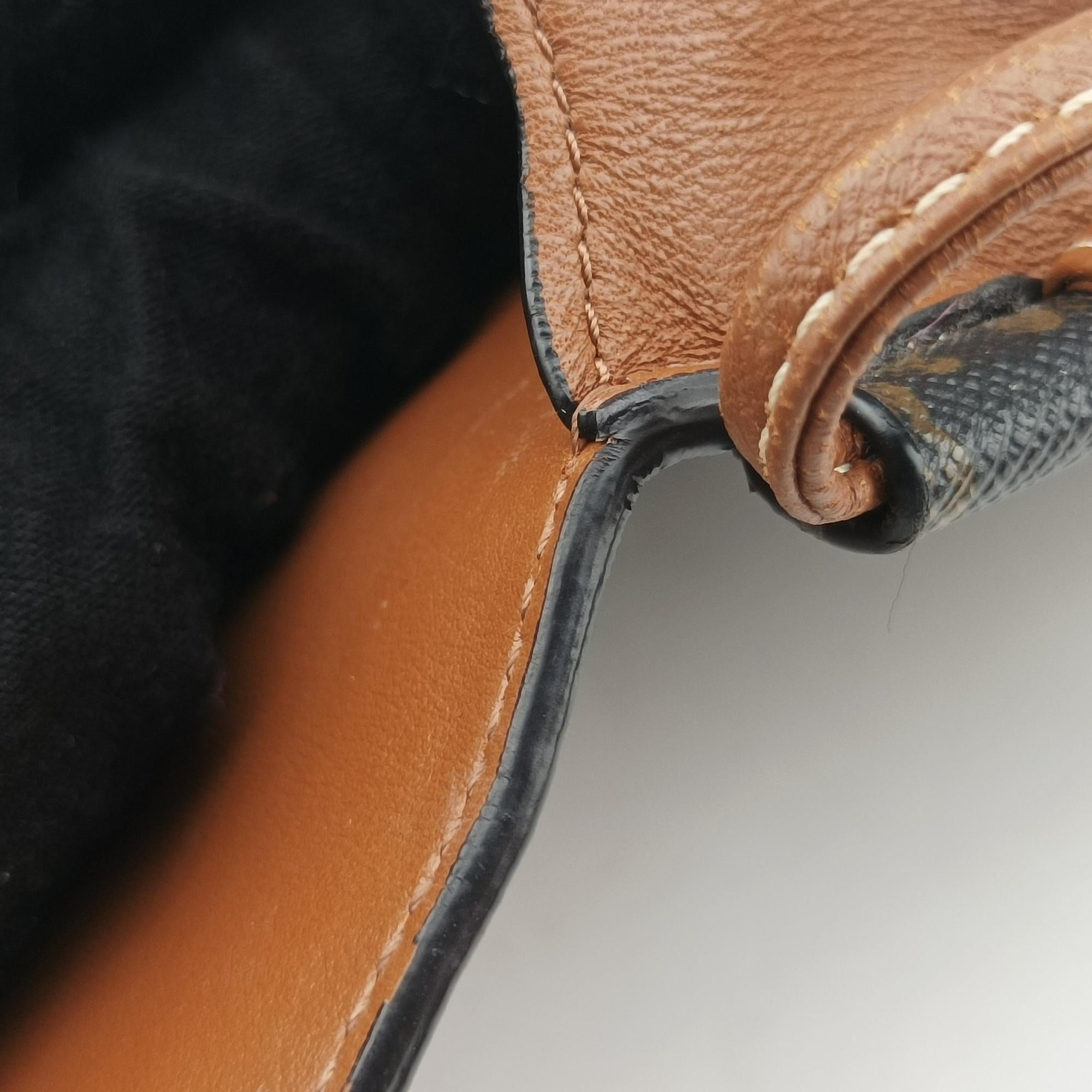 Pre-owned Celine Triomphe Phone Pouch Brown PVC coated canvas×Leather  shoulderbag | stylenewstar
