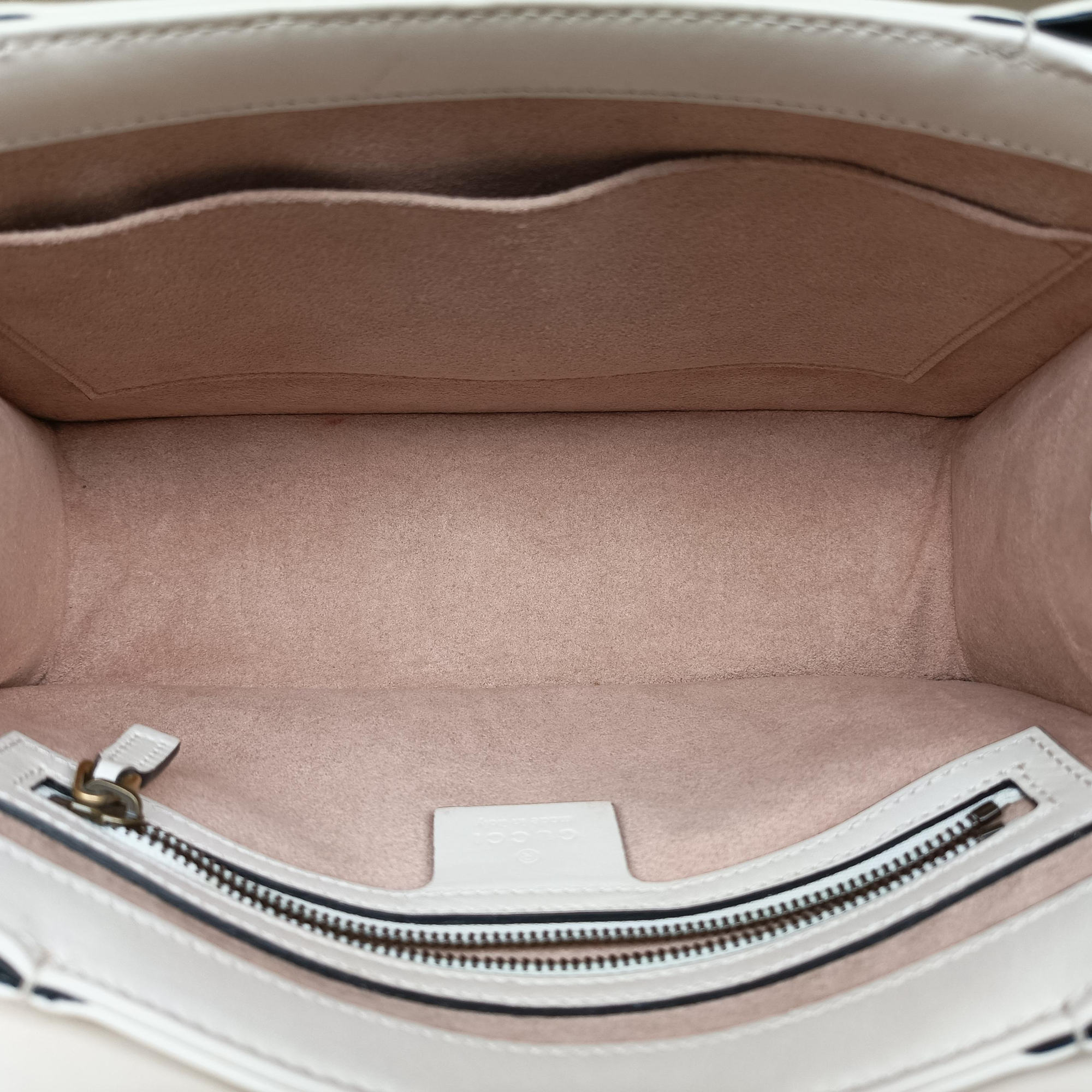 Pre-owned Gucci Queen Margaret Black×white Leather 476541 shoulderbag | stylenewstar