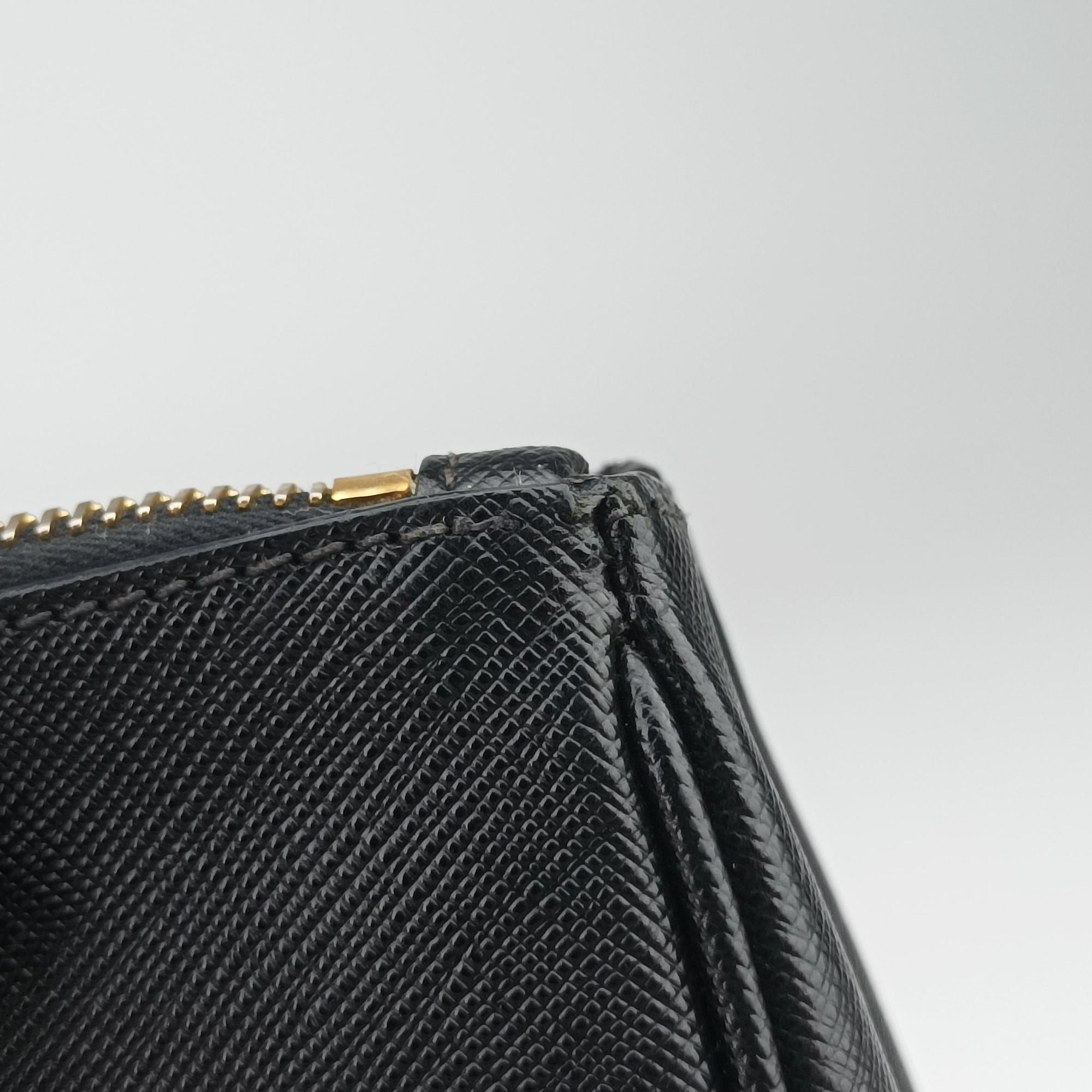 Pre-owned Prada Galleria Black SAFFIANO Leather BN2274 handbag | stylenewstar