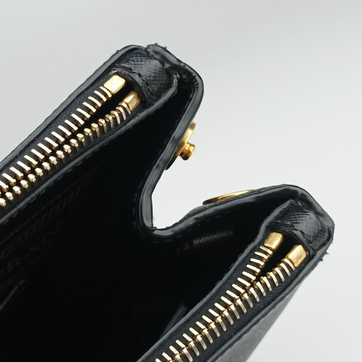Pre-owned Prada Galleria Black SAFFIANO Leather BN2274 handbag | stylenewstar