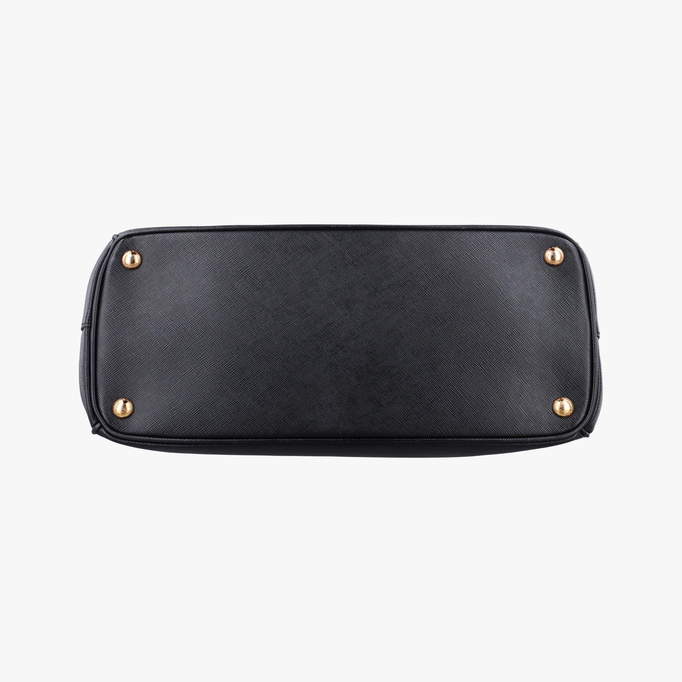 Pre-owned Prada Galleria Black SAFFIANO Leather BN2274 handbag | stylenewstar