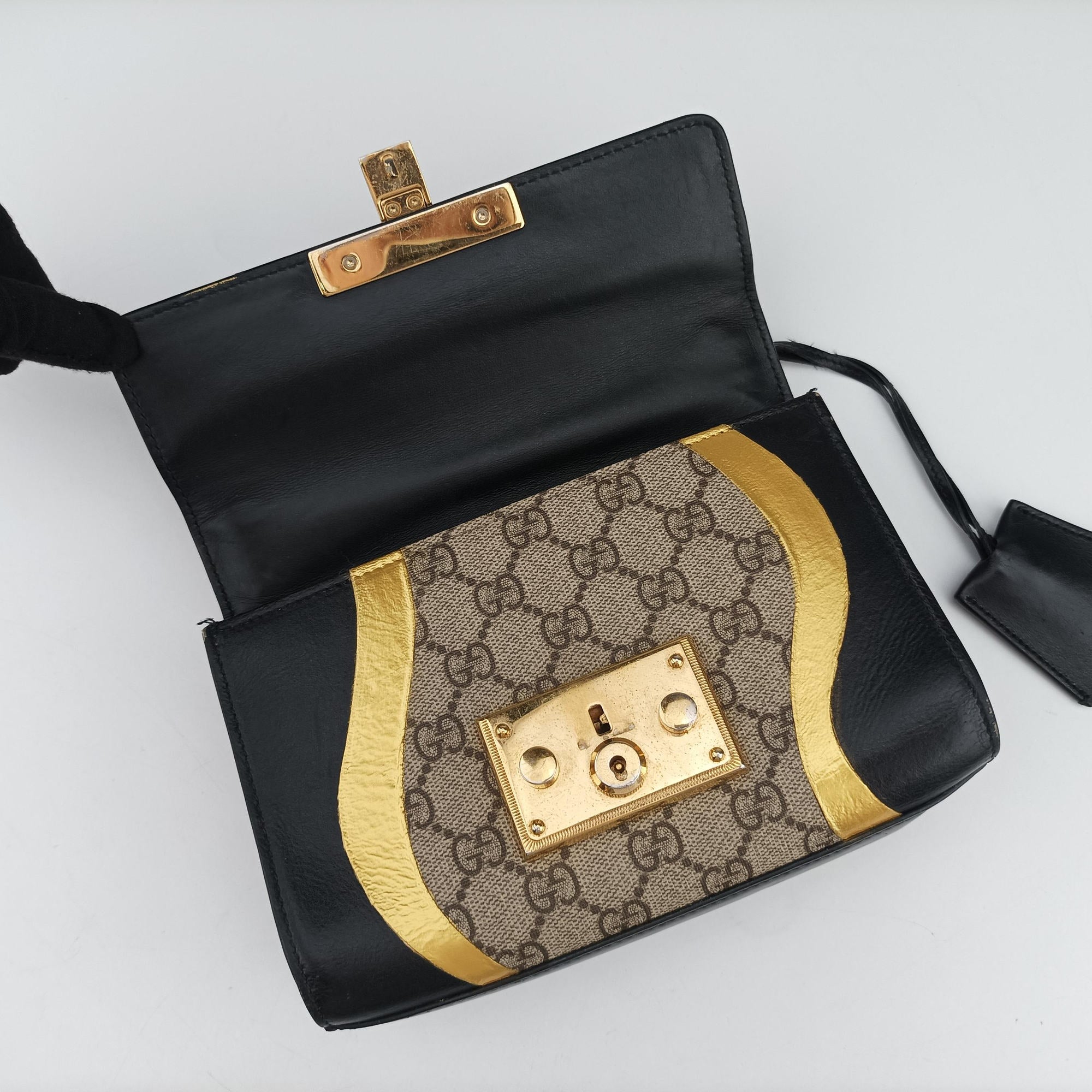 Pre-owned Gucci Padlock beige×Black PVC coated canvas×Leather 432182 shoulderbag | stylenewstar