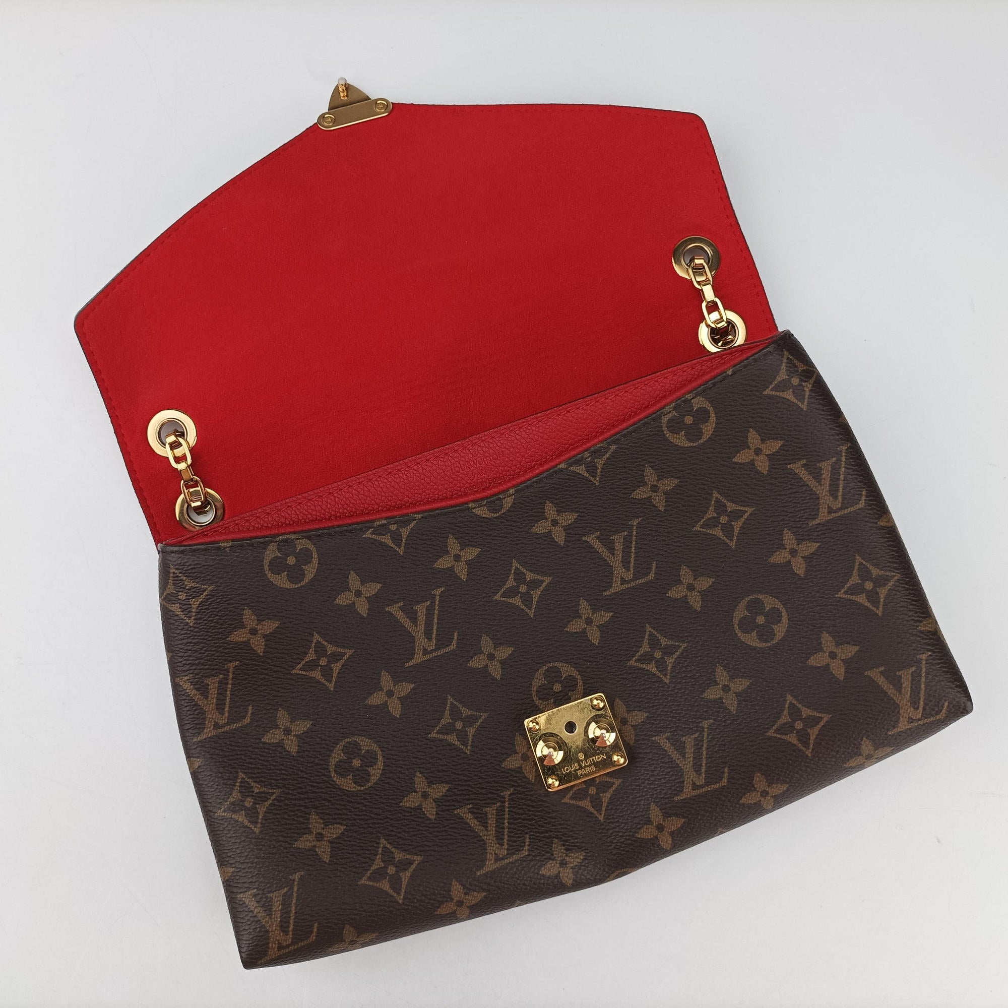 Pre-owned Louis Vuitton PALLAS Chain Brown×CERISE Monogram Canvas×calf leather M41201 shoulderbag | stylenewstar