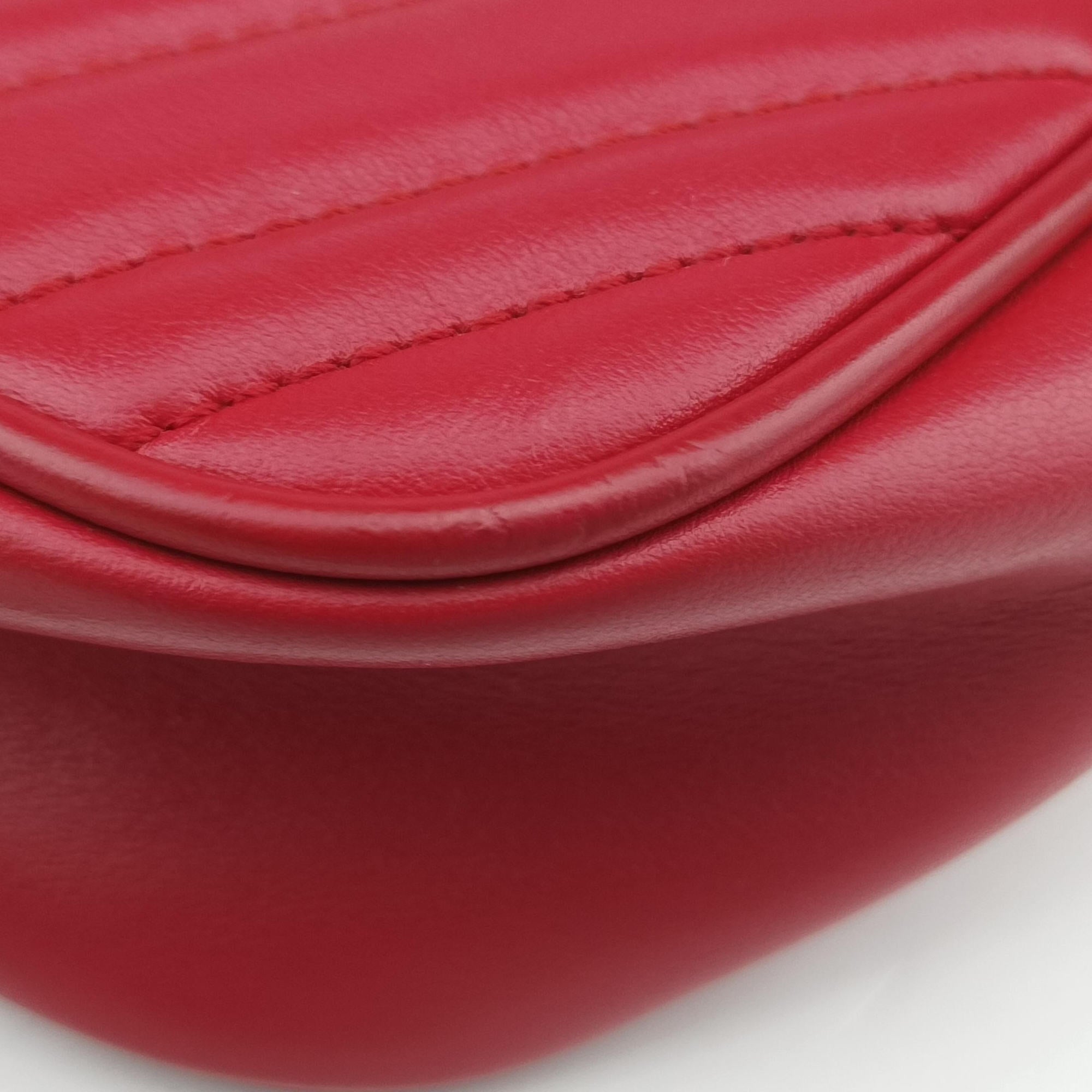 Pre-owned Gucci GG Marmont Red Leather 447632 shoulderbag | stylenewstar