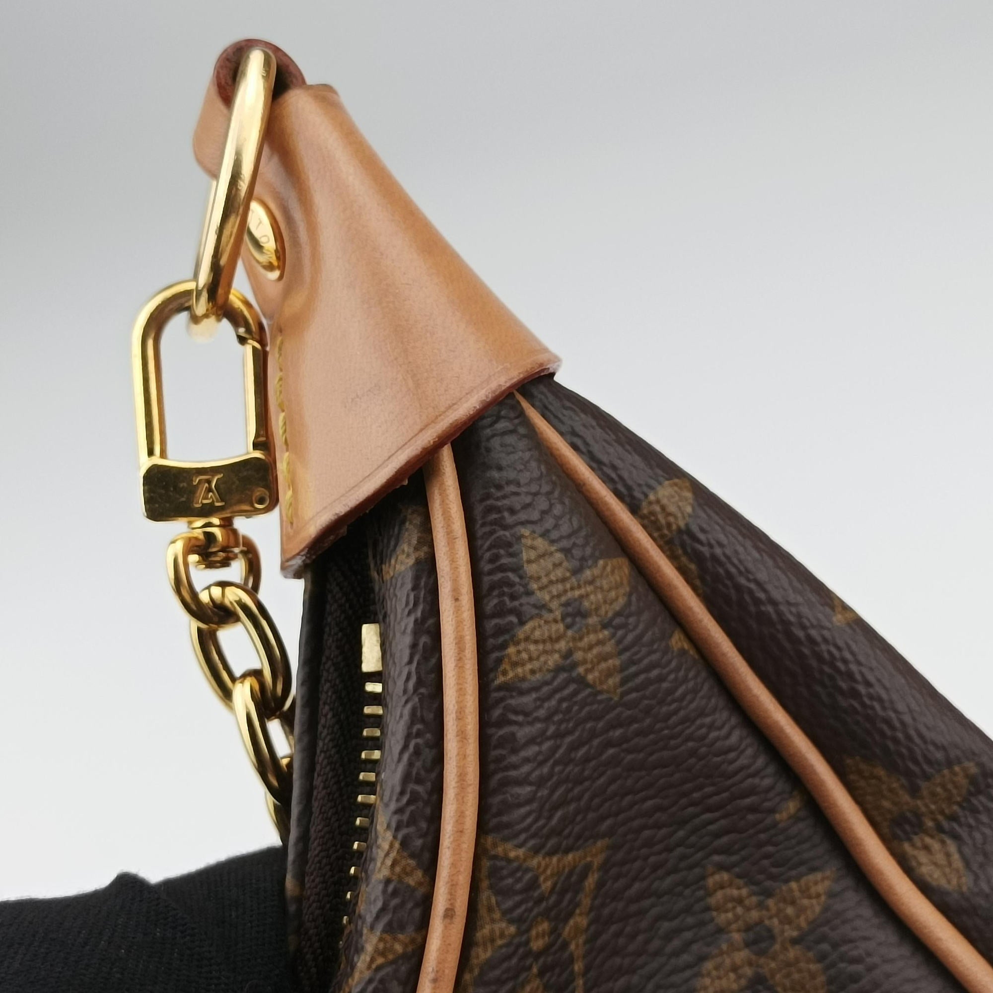 Pre-owned Louis Vuitton loop Brown PVC coated canvas M81098 shoulderbag | stylenewstar