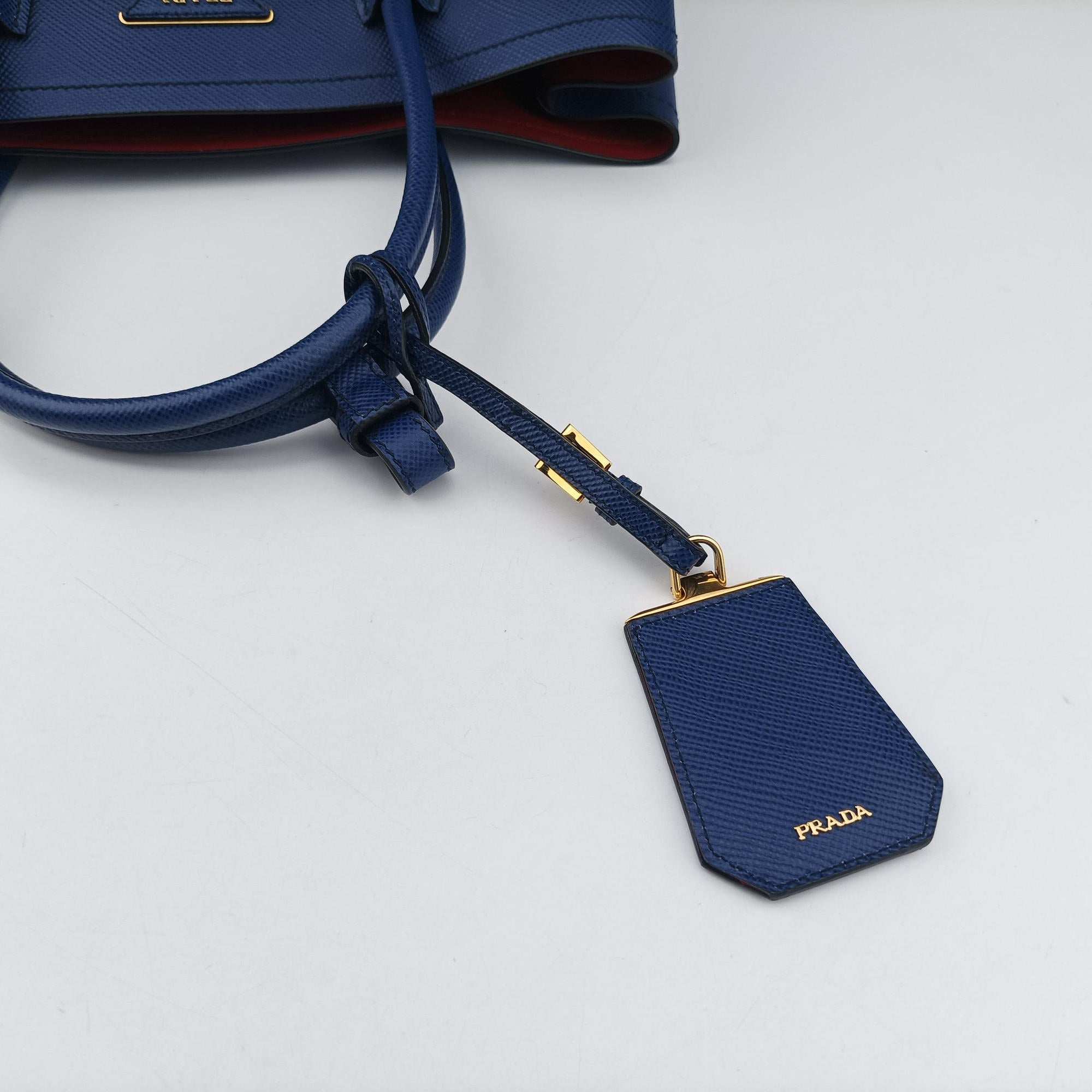 Pre-owned Prada Double Cuir Blue SAFFIANO Leather B2756T handbag | stylenewstar