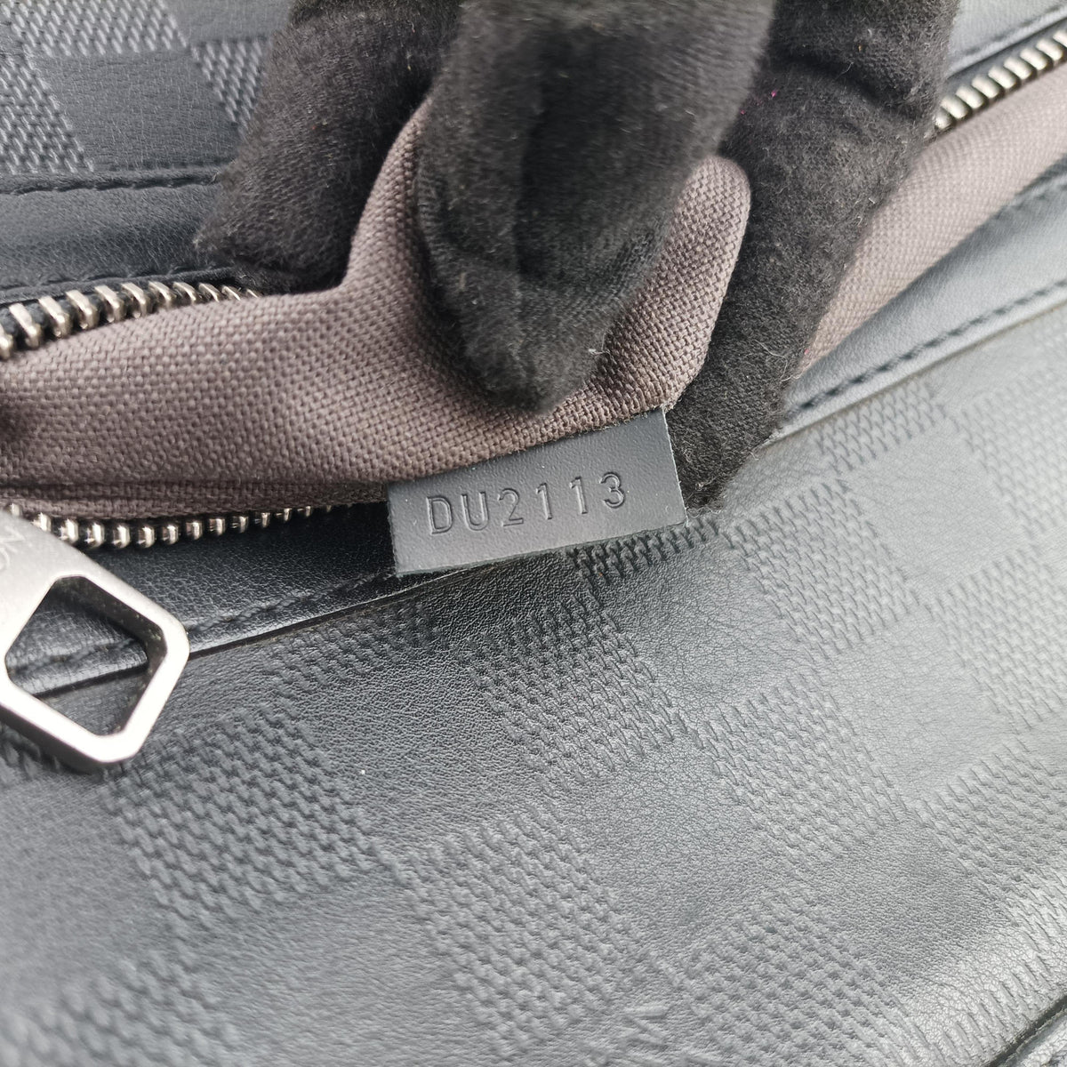Pre-owned Louis Vuitton CALYPSO MM ONYX Damier Infini N41201 shoulderbag | stylenewstar