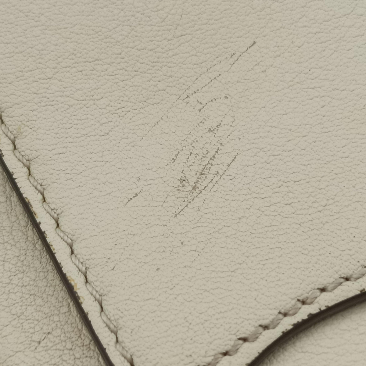 Pre-owned Chloe Bracelet Nile White Leather  shoulderbag | stylenewstar