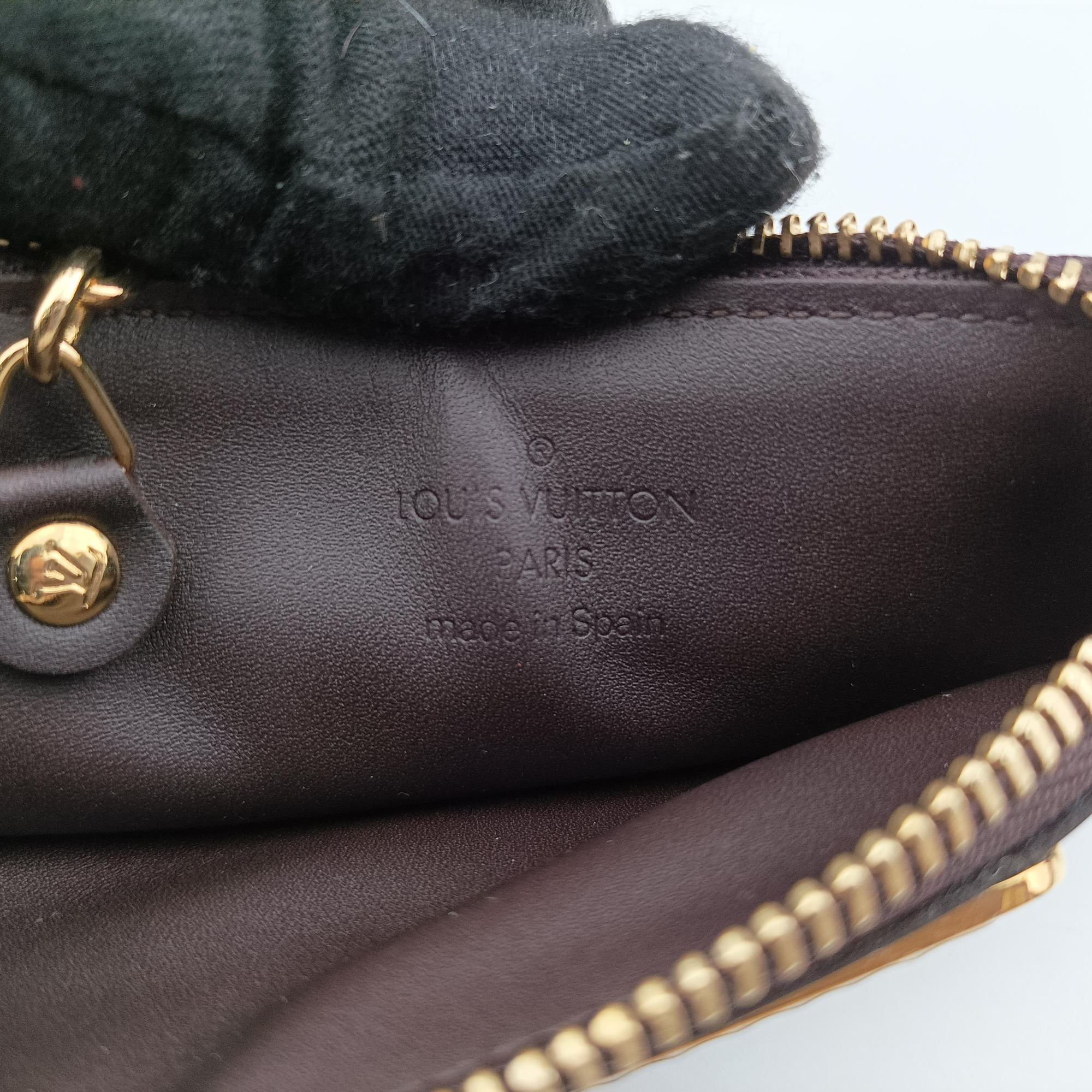 Pre-owned Louis Vuitton Pochette Cles Amarante Vernis M93557 coinpurse | stylenewstar