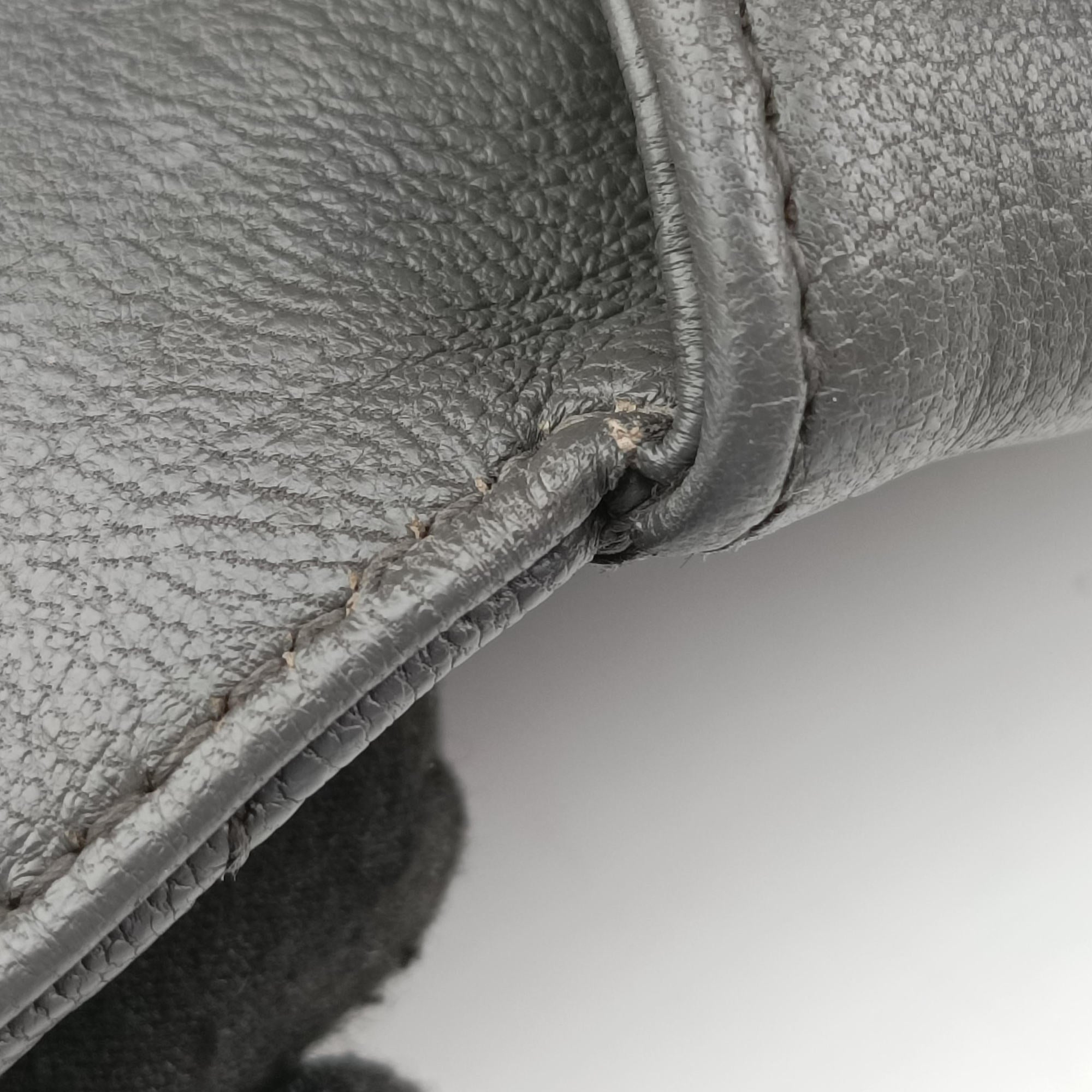 Pre-owned Yves Saint Laurent COLLEGE Grey Leather 487213 shoulderbag | stylenewstar