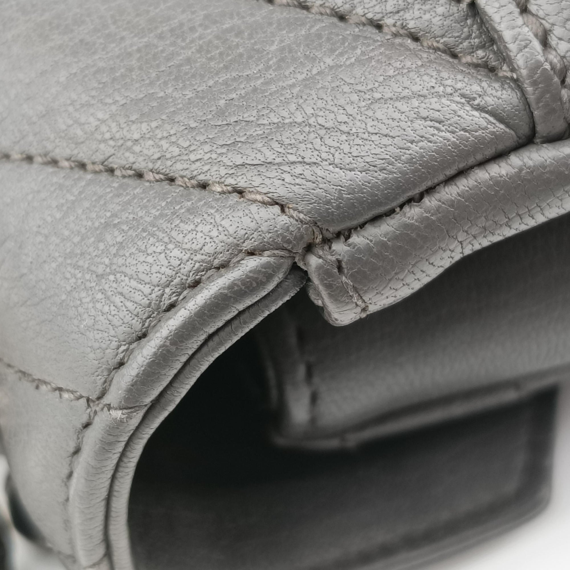 Pre-owned Yves Saint Laurent COLLEGE Grey Leather 487213 shoulderbag | stylenewstar