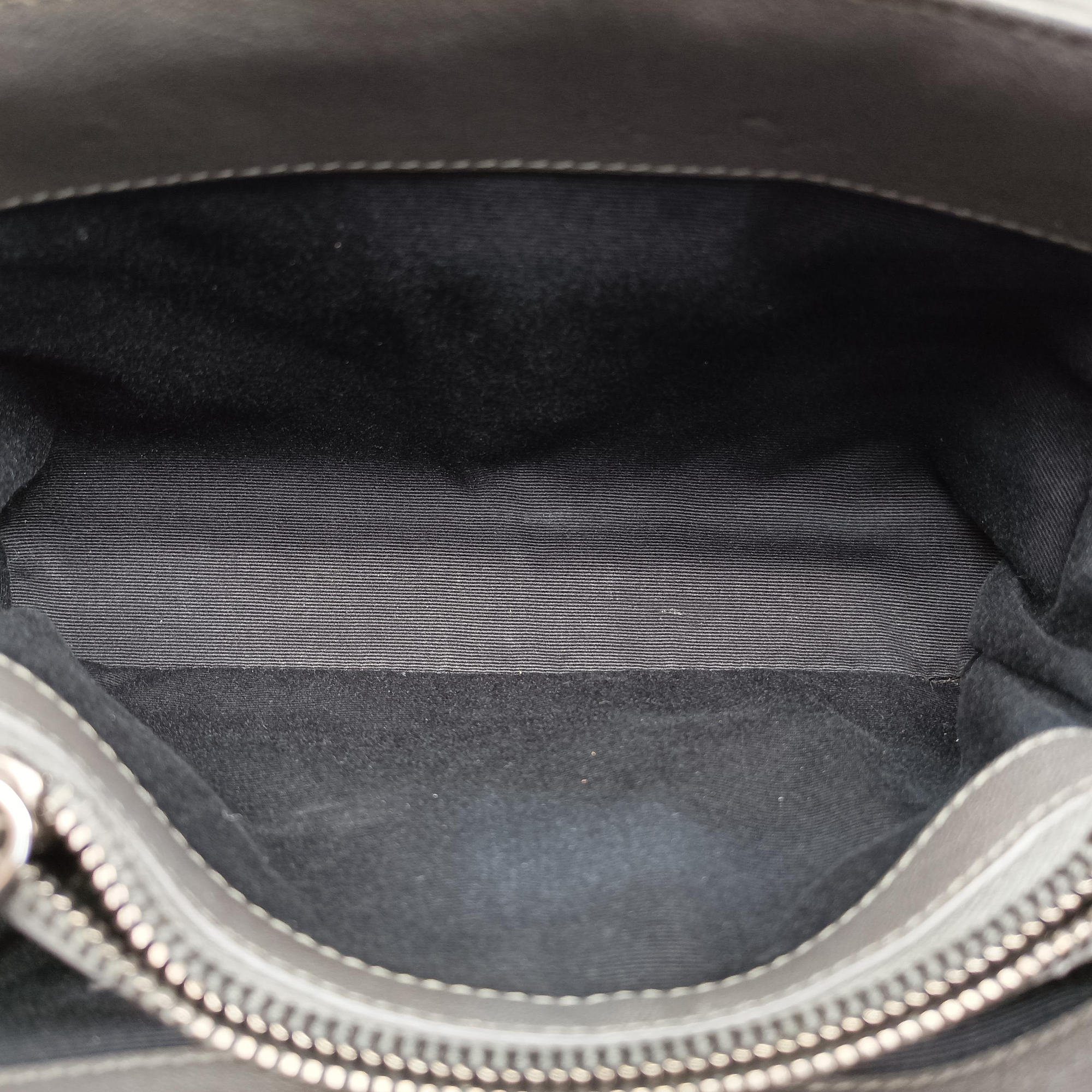 Pre-owned Yves Saint Laurent COLLEGE Grey Leather 487213 shoulderbag | stylenewstar
