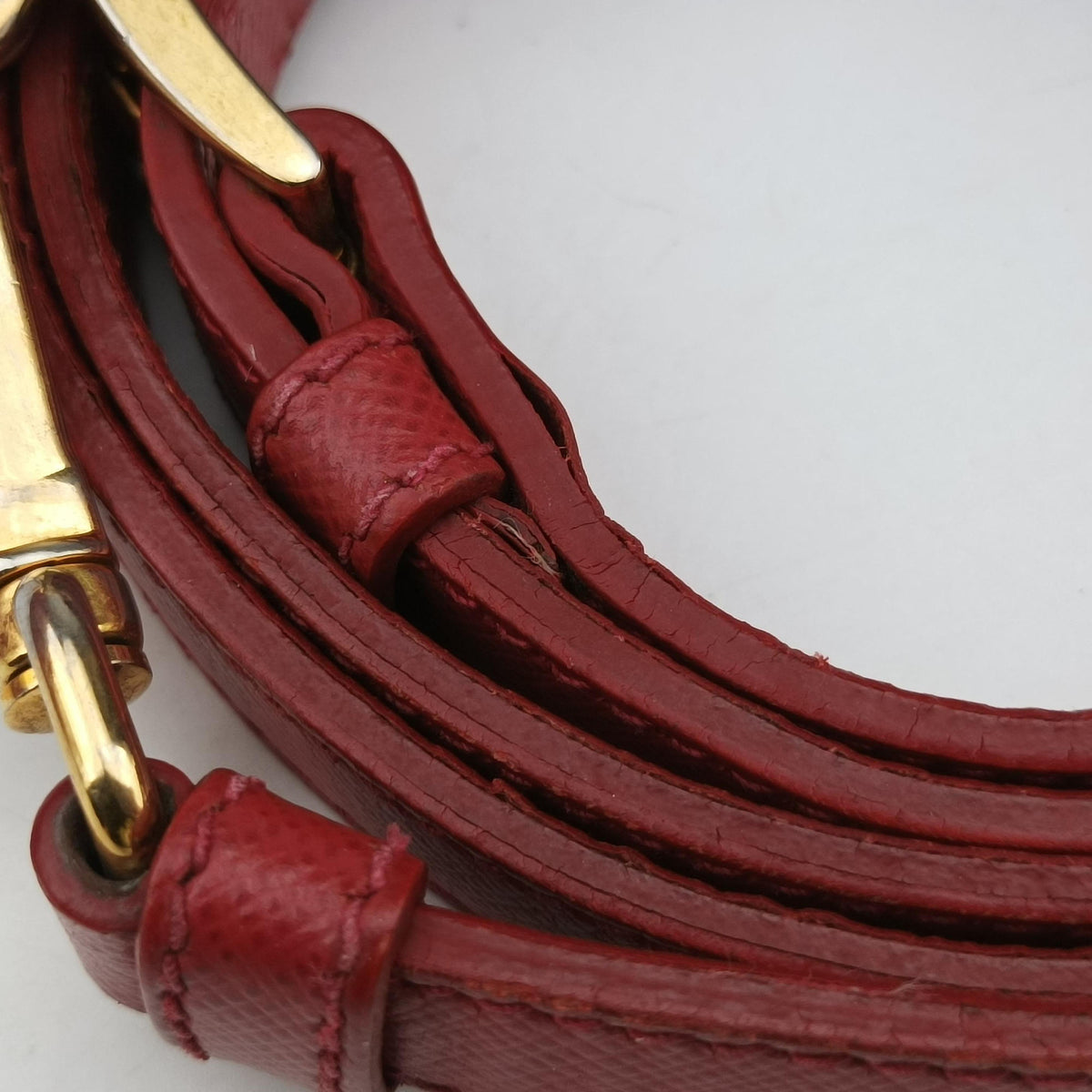 Secondhand Prada Galleria Red SAFFIANO Leather BN1844 shoulderbag | stylenewstar