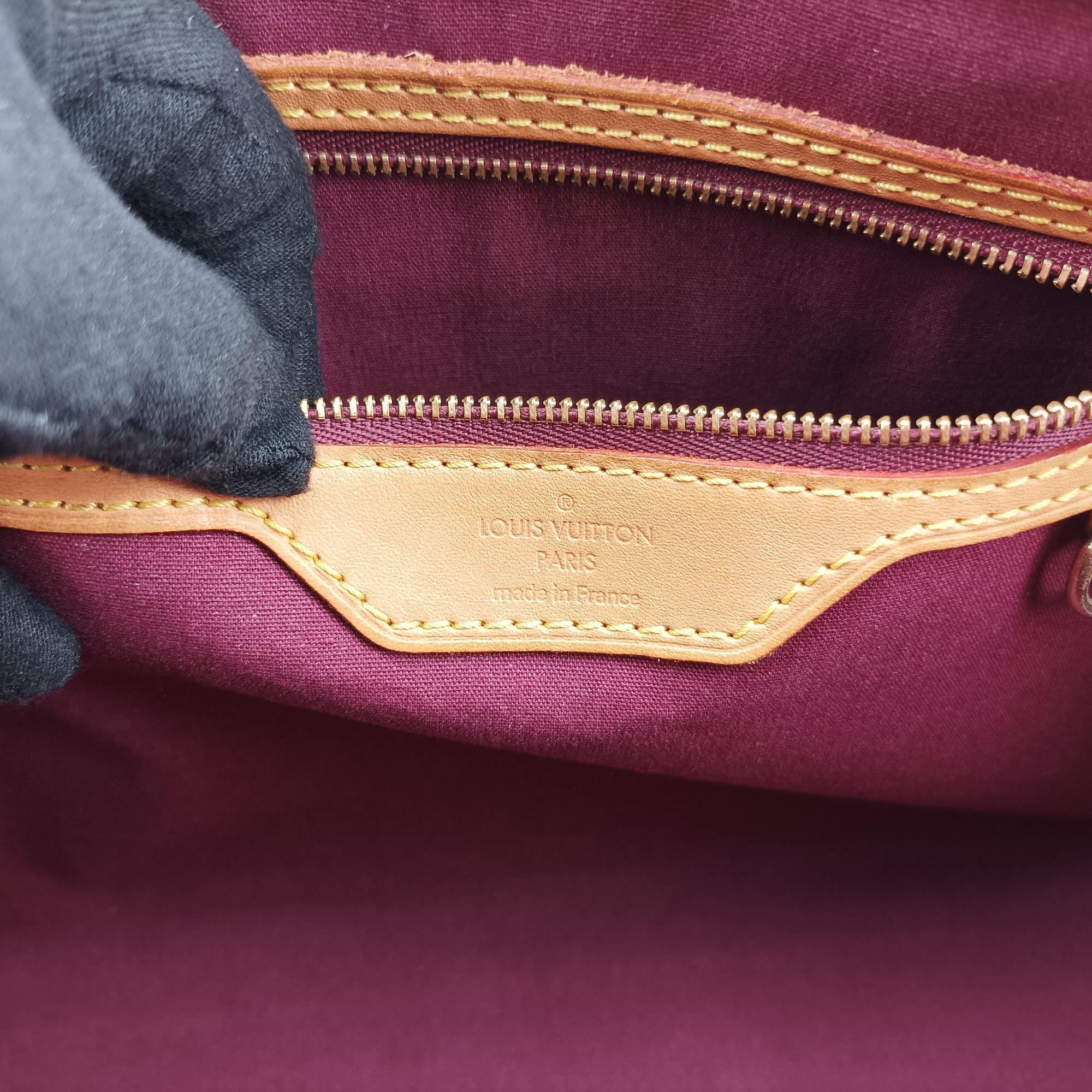 Pre-owned Louis Vuitton Brea MM ROUGE FAUVISTE Vernis M91690 shoulderbag | stylenewstar
