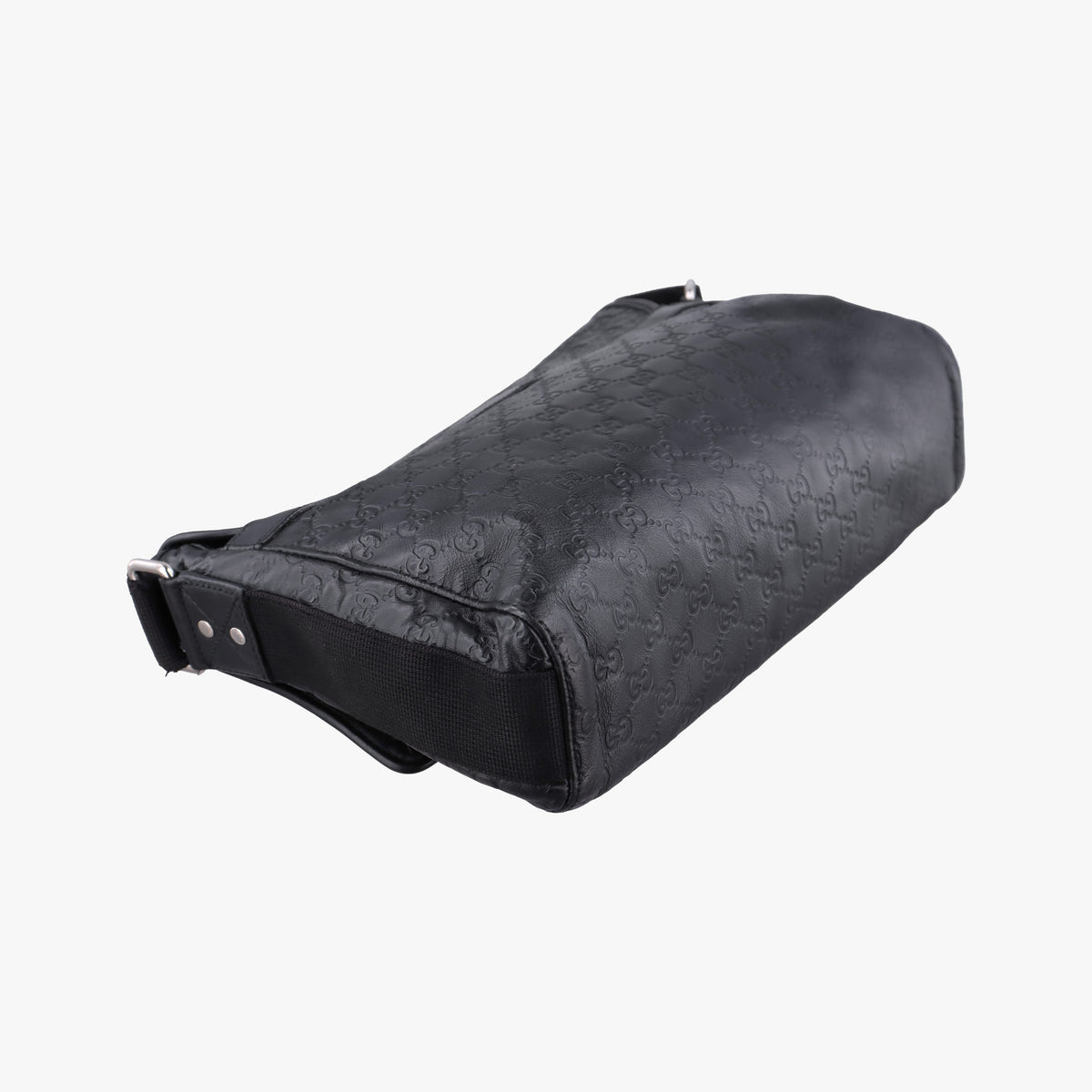 Pre-owned Gucci Guccissima Rubber Messenger Black Leather 246067 shoulderbag | stylenewstar