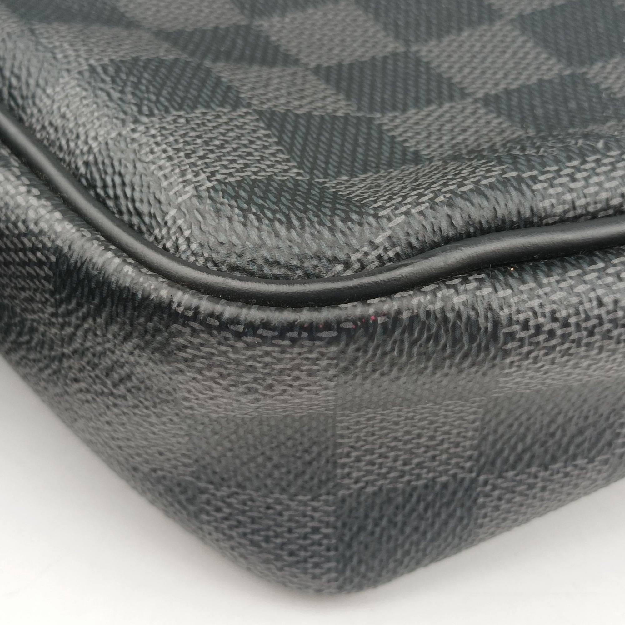 Pre-owned Louis Vuitton Porte Documents Voyage PM Noir Damier Graphite N41478 handbag | stylenewstar