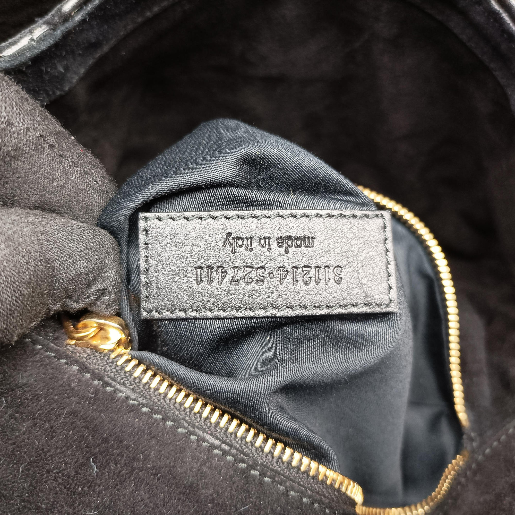 Pre-owned Yves Saint Laurent Y Ligne Black Leather 311214 shoulderbag | stylenewstar