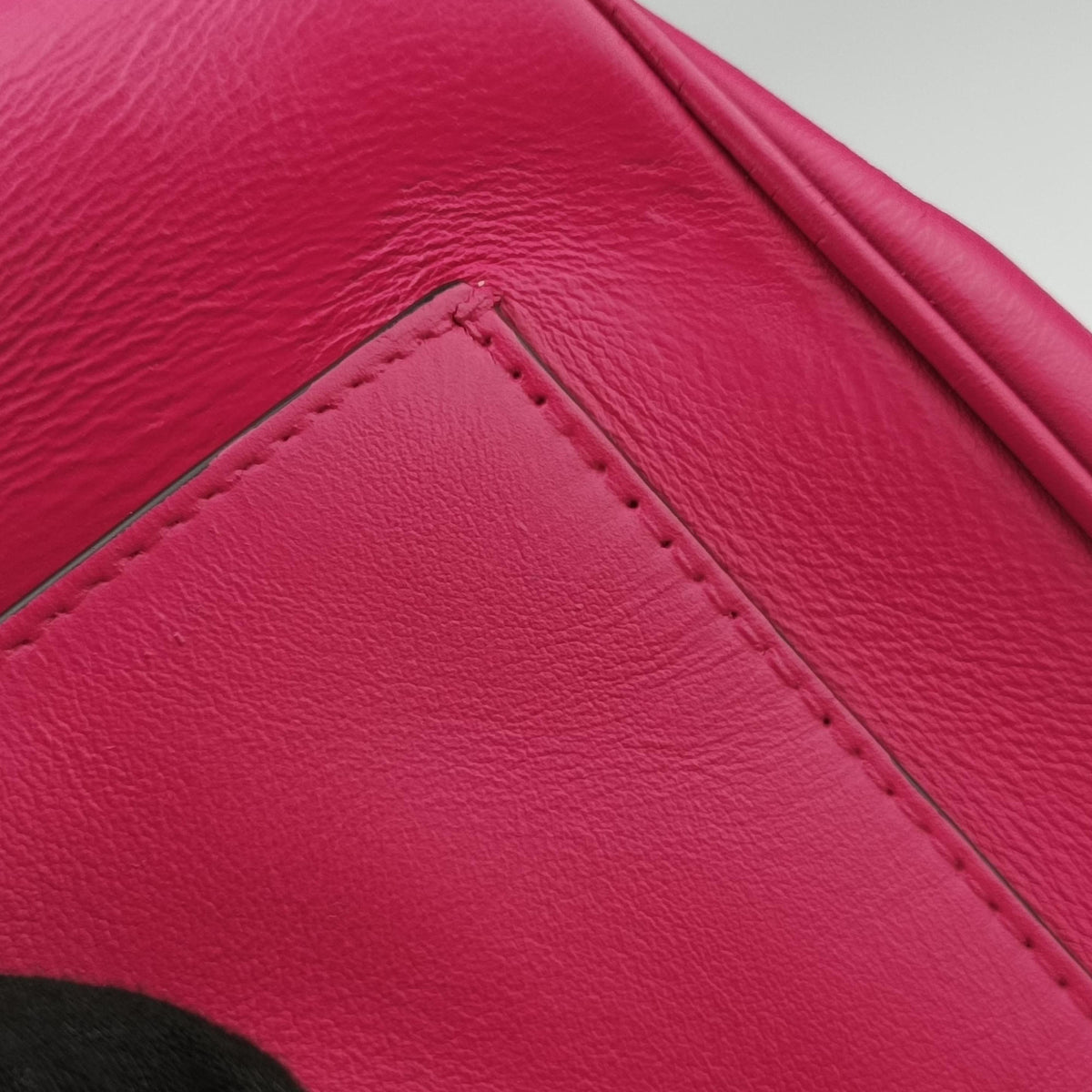 Vintage Christian Dior Be Dior Pink Leather  shoulderbag | stylenewstar