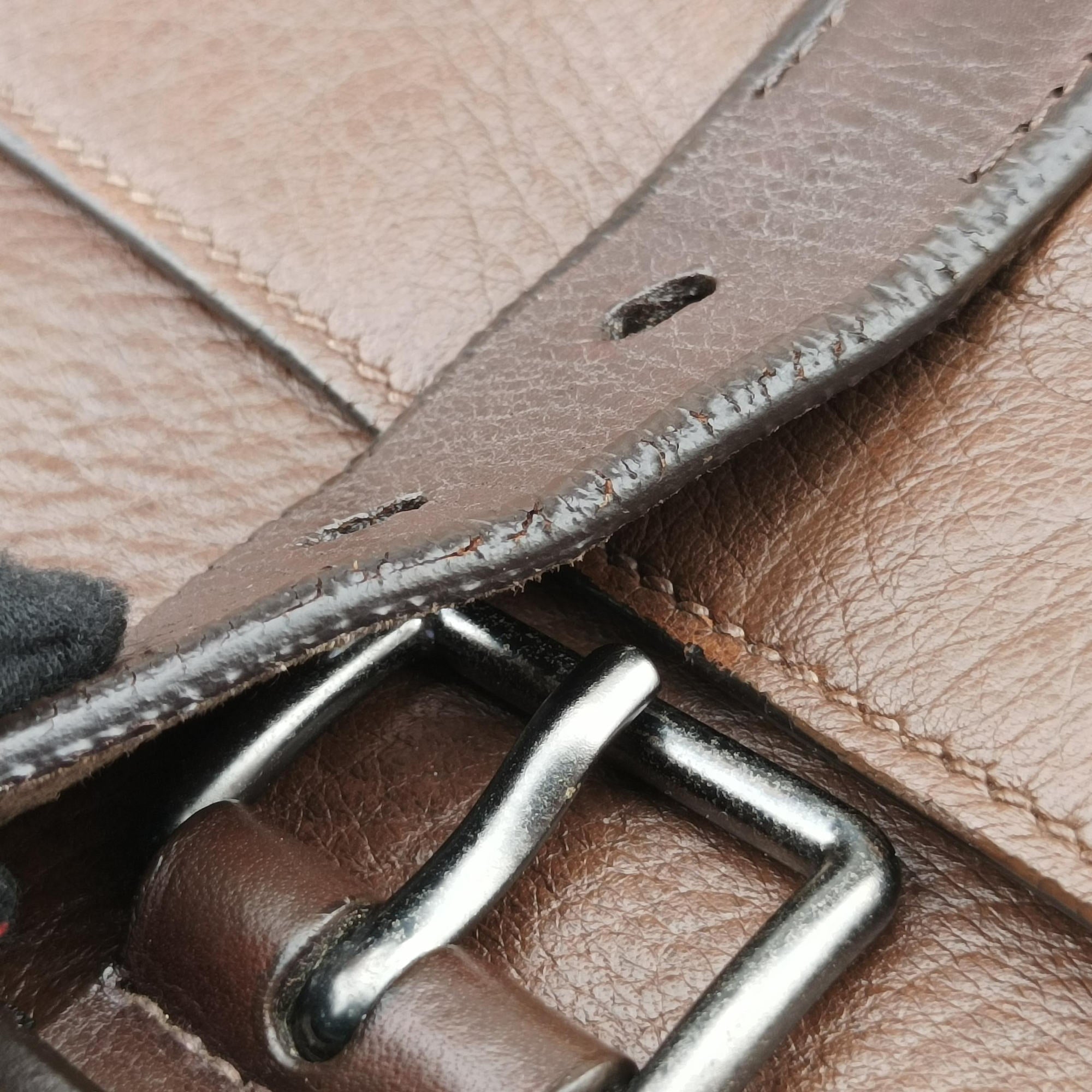 Pre-owned Prada Messenger Brown Leather VA0820 shoulderbag | stylenewstar