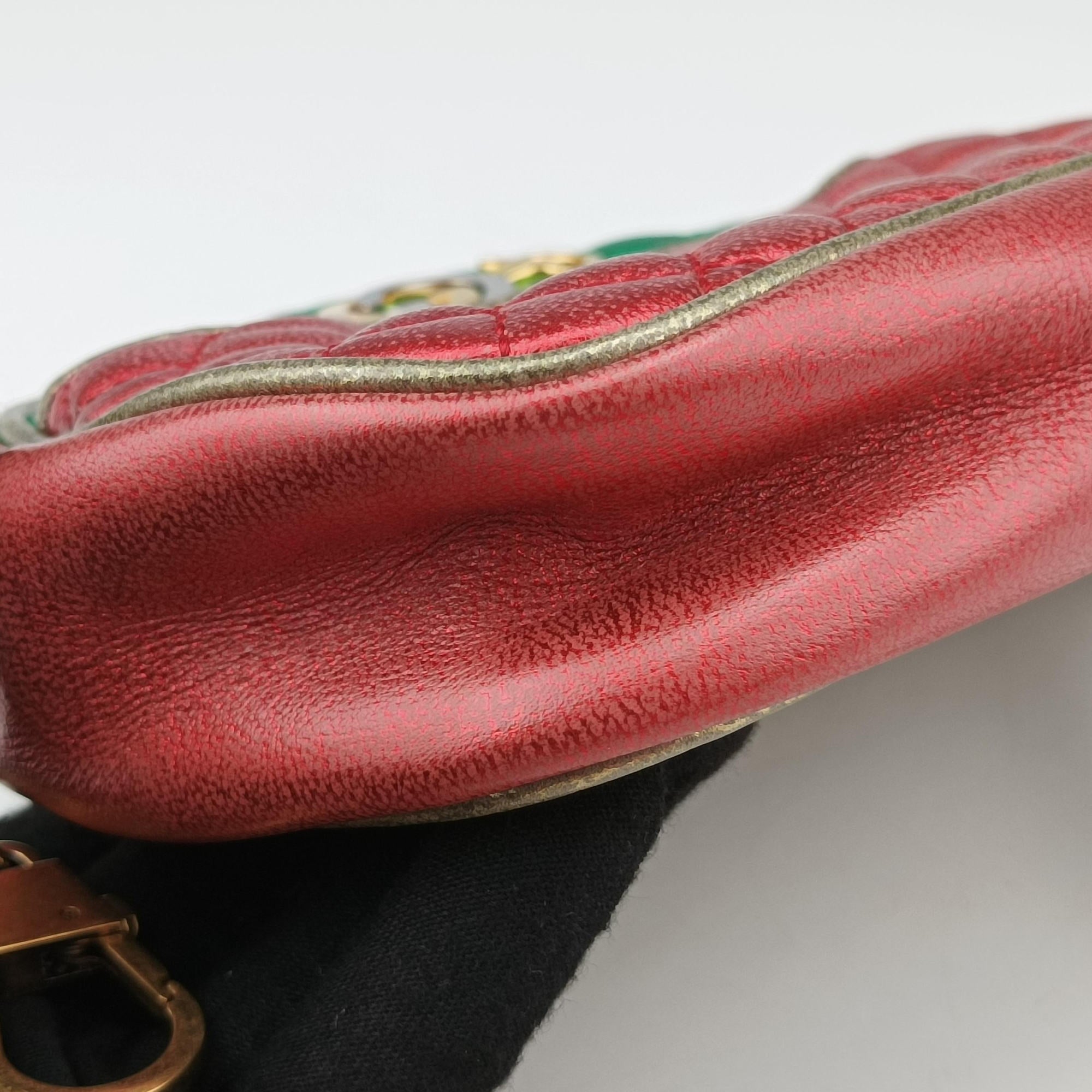 Pre-owned Gucci Laminate Red×Green Leather 534951 shoulderbag | stylenewstar