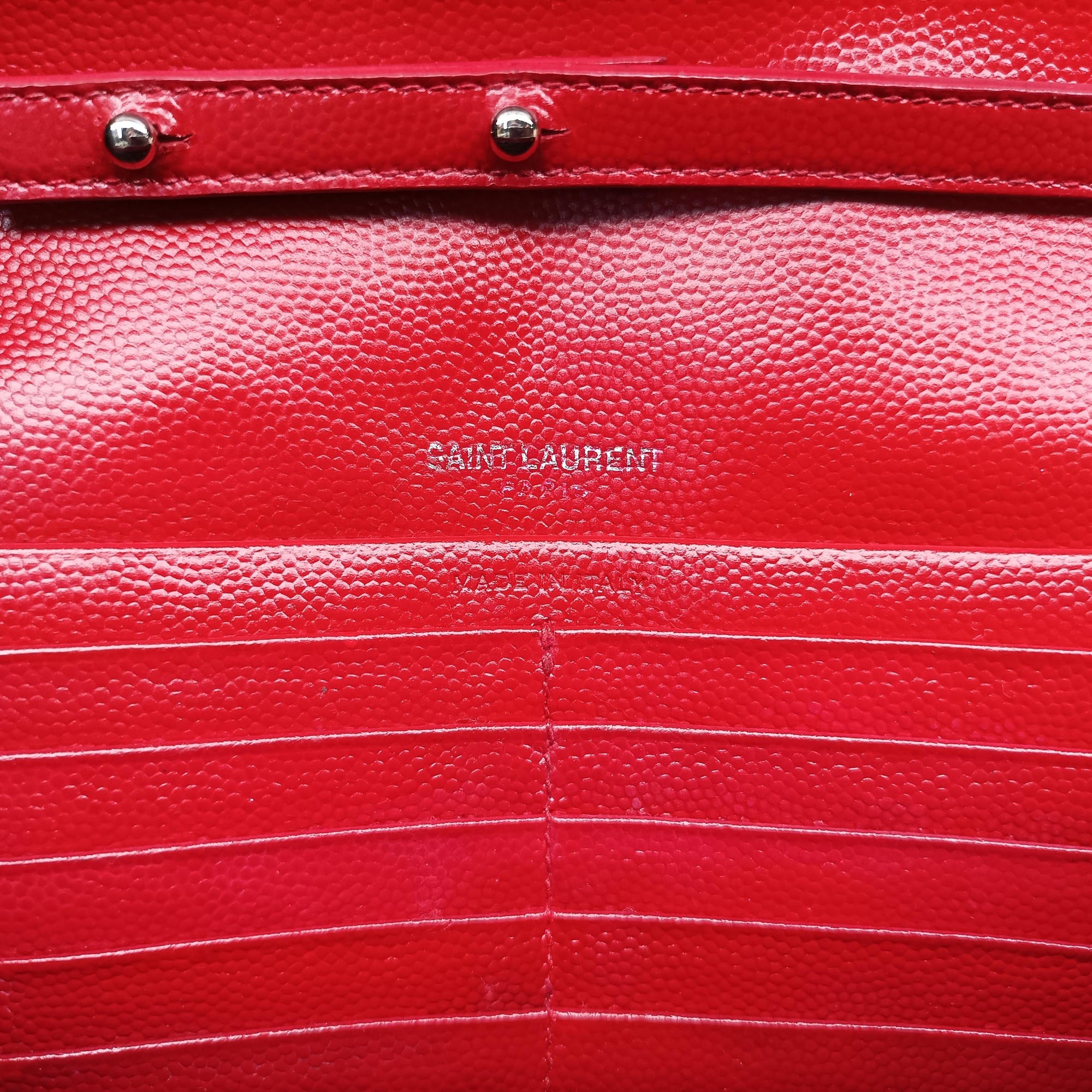 Pre-owned Yves Saint Laurent MONOGRAM Red Caviar Skin 377828 shoulderbag | stylenewstar