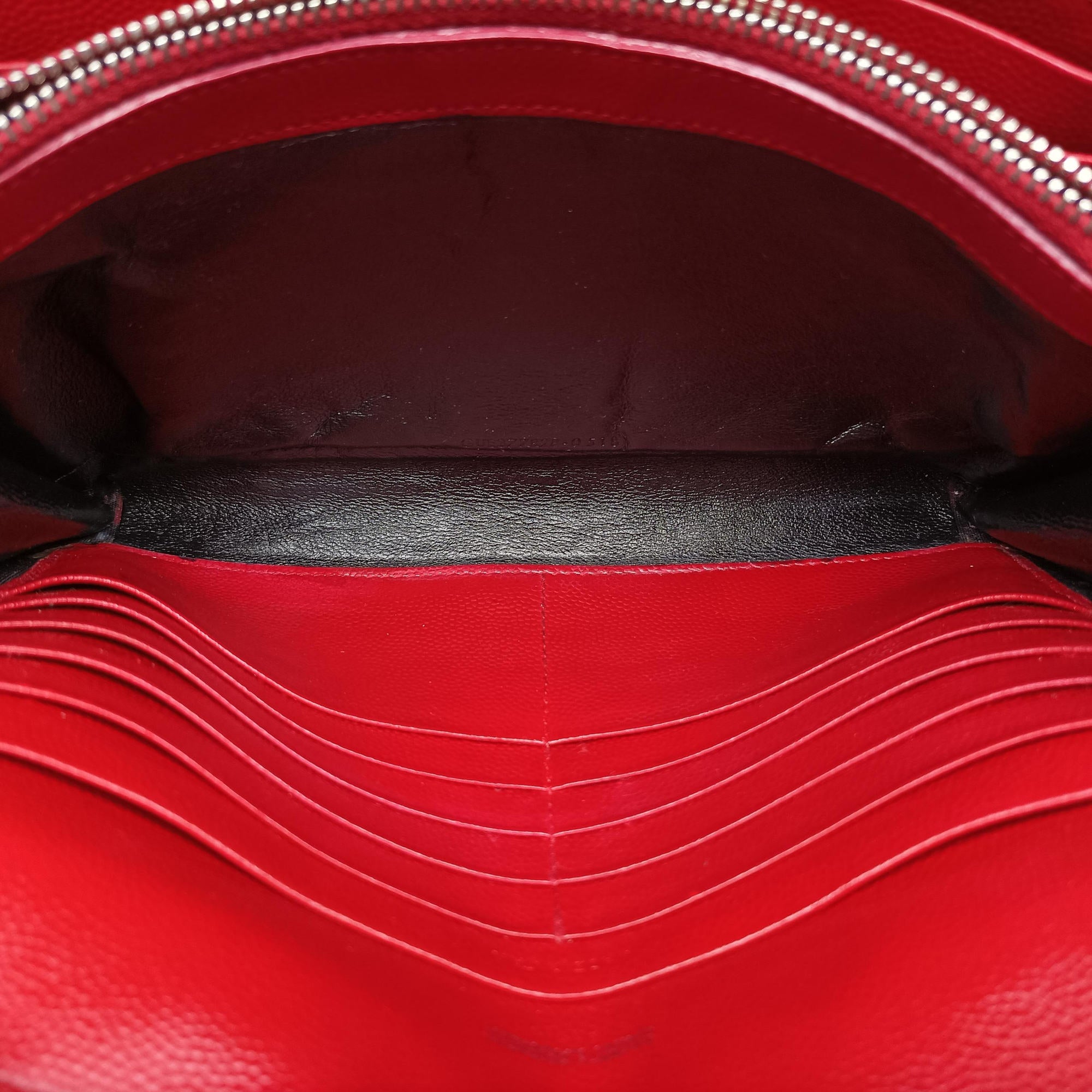 Pre-owned Yves Saint Laurent MONOGRAM Red Caviar Skin 377828 shoulderbag | stylenewstar