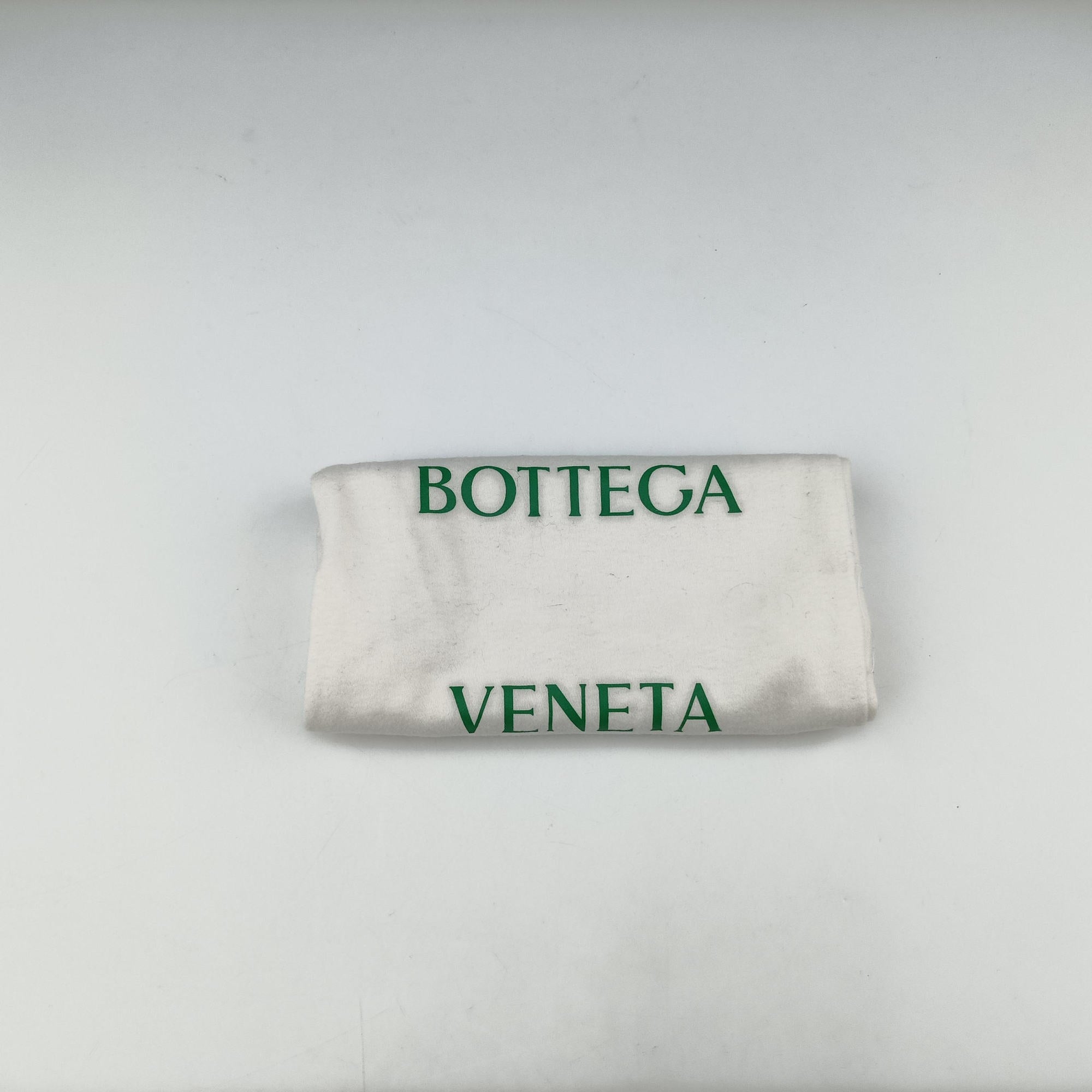 Pre-owned Bottega Veneta candy cassette Green lambskin  shoulderbag | stylenewstar
