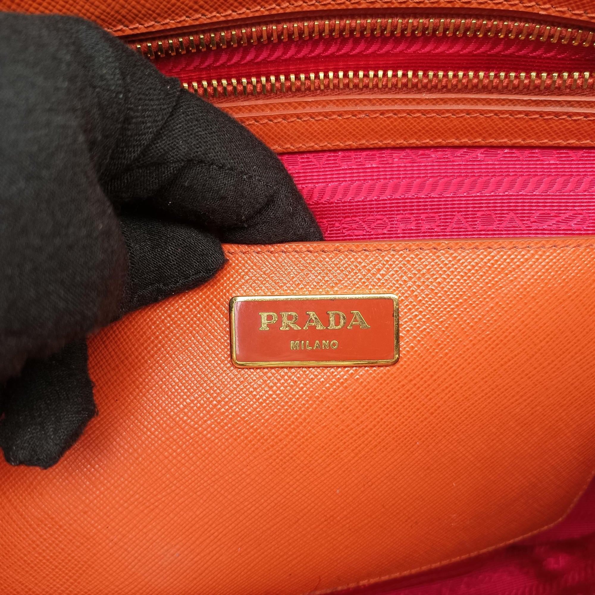 Pre-owned Prada Galleria Orange×red SAFFIANO Leather BN1844 shoulderbag | stylenewstar