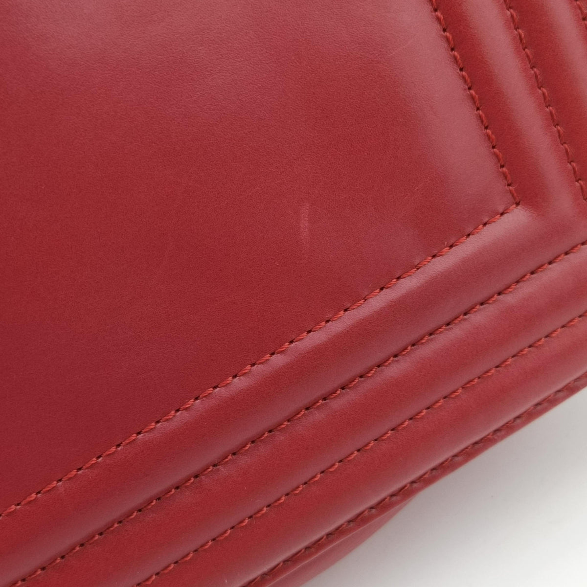 Pre-owned Chanel BOY CHANEL Red Leather A66711 shoulderbag | stylenewstar