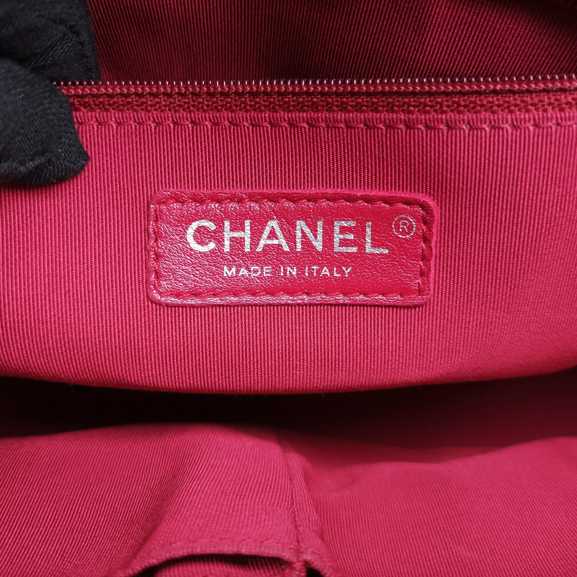 Vintage Chanel GABRIELLE Brown leather A93824 shoulderbag | stylenewstar