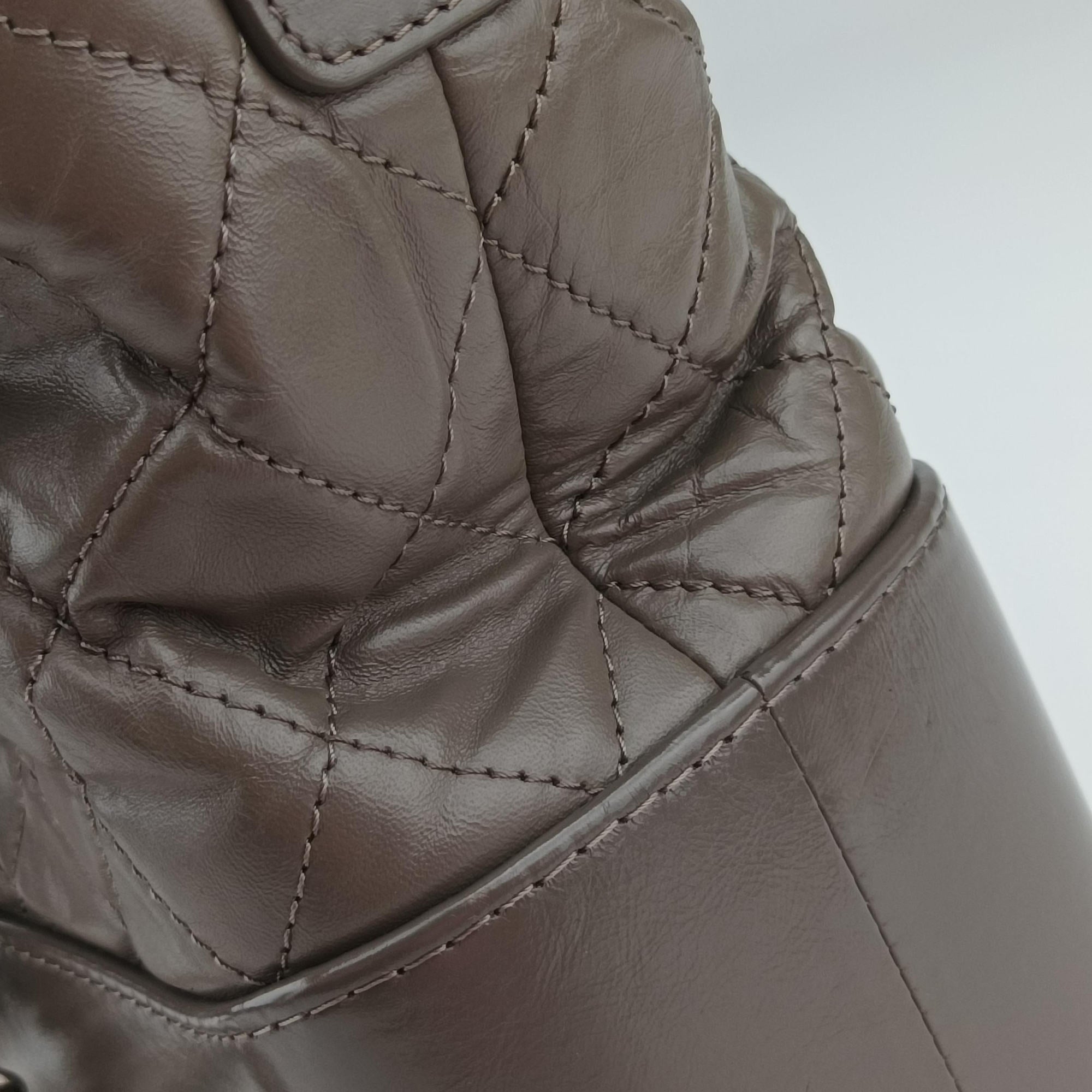 Vintage Chanel GABRIELLE Brown leather A93824 shoulderbag | stylenewstar