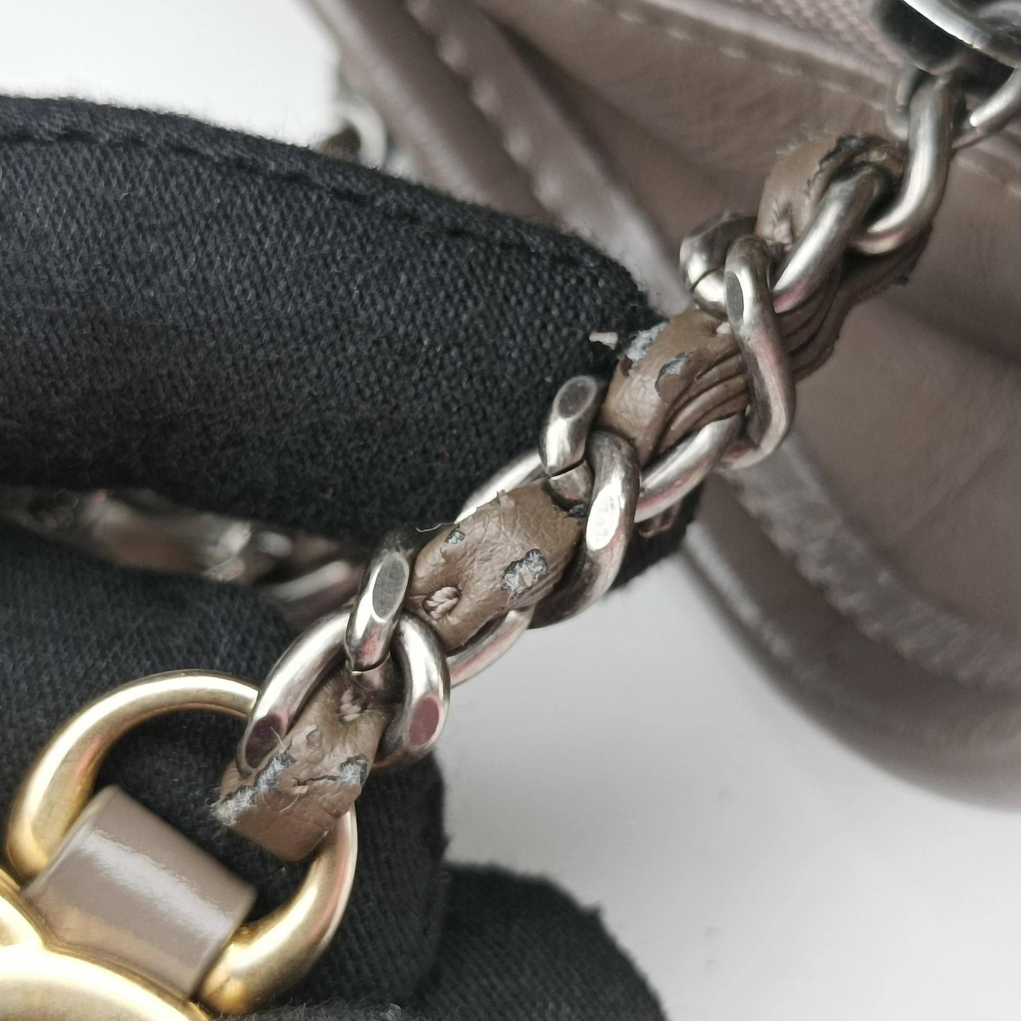 Vintage Chanel GABRIELLE Brown leather A93824 shoulderbag | stylenewstar