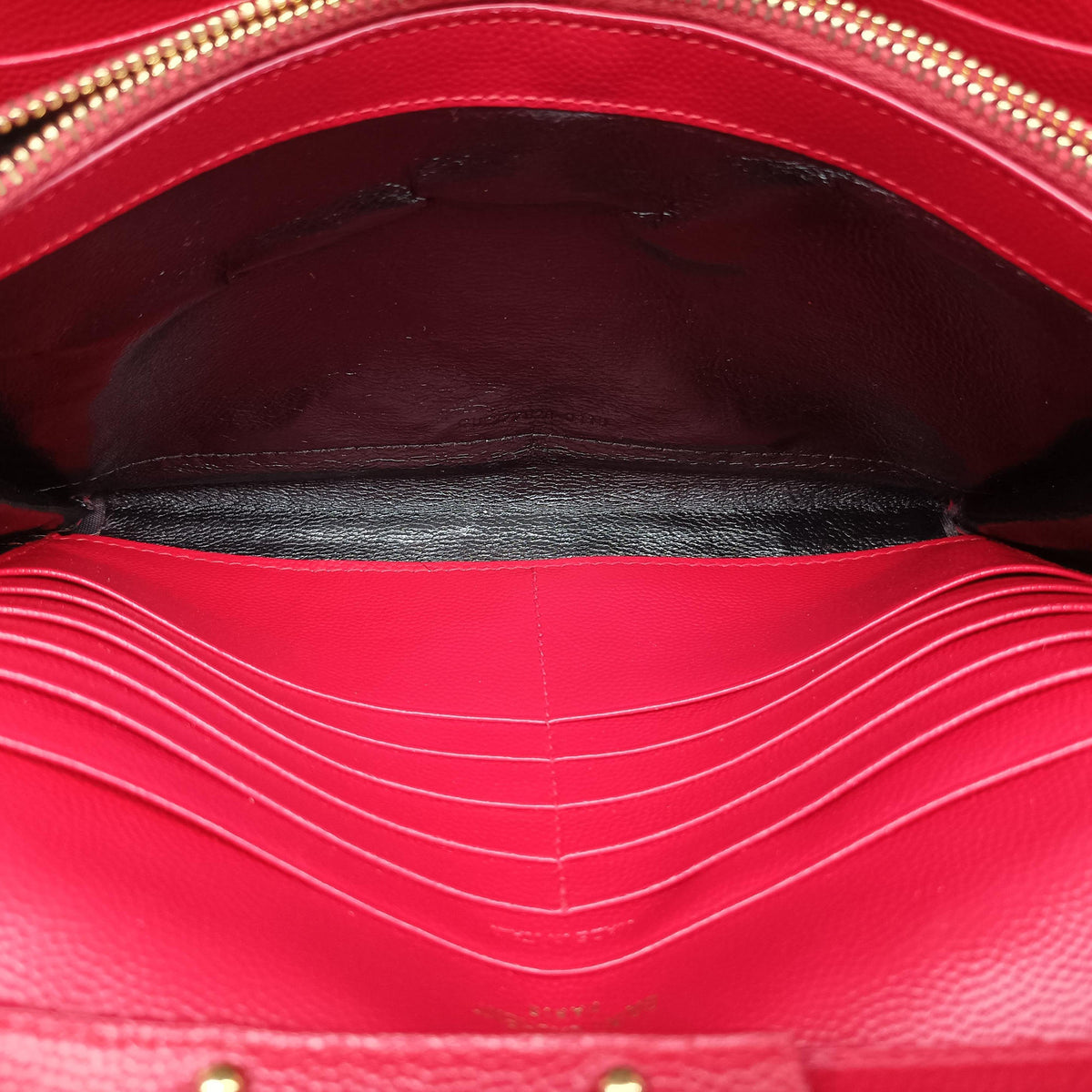 Pre-owned Yves Saint Laurent MONOGRAM Red Leather 277828 shoulderbag | stylenewstar