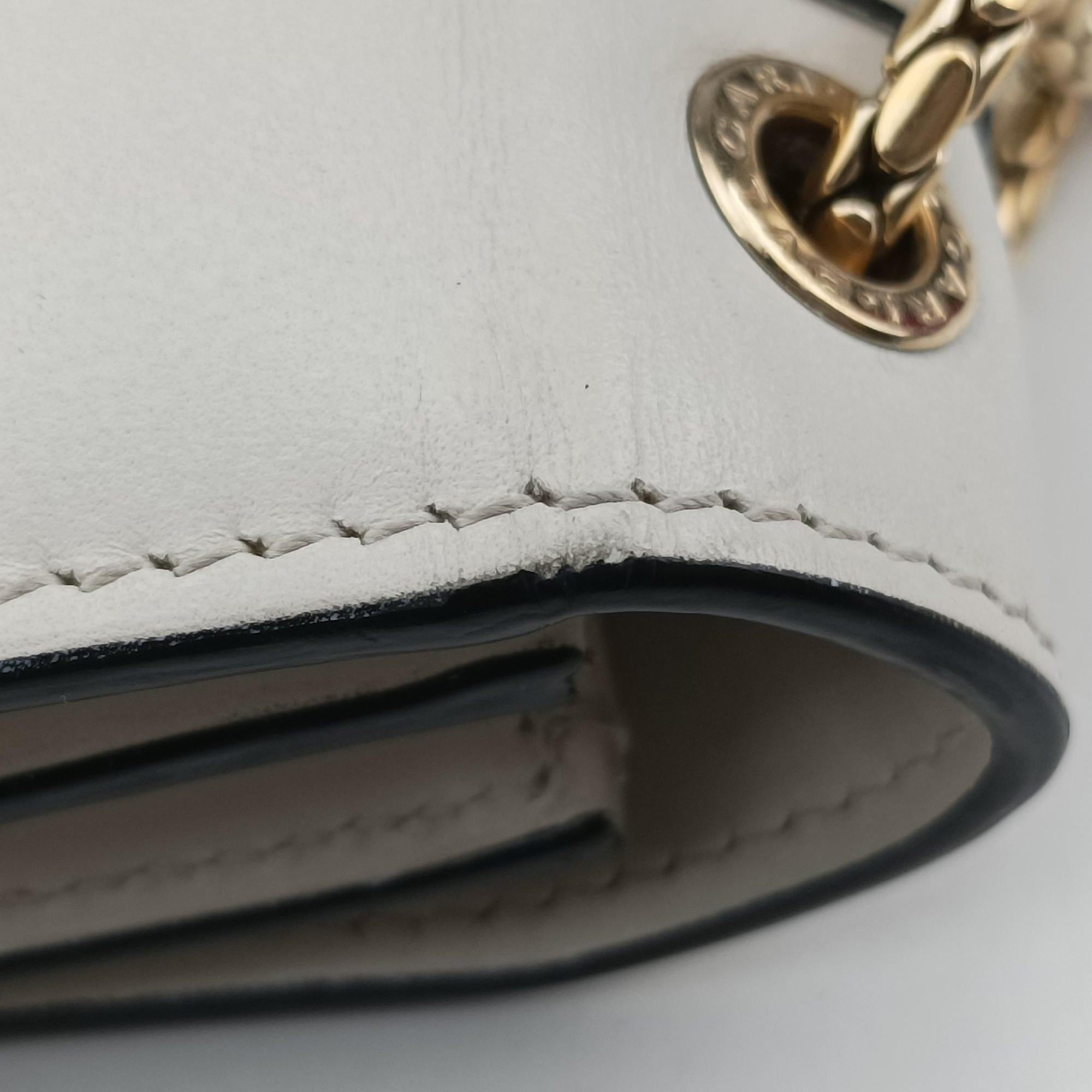 Pre-owned Bvlgari SERPENTI FOREVER White Leather  shoulderbag | stylenewstar